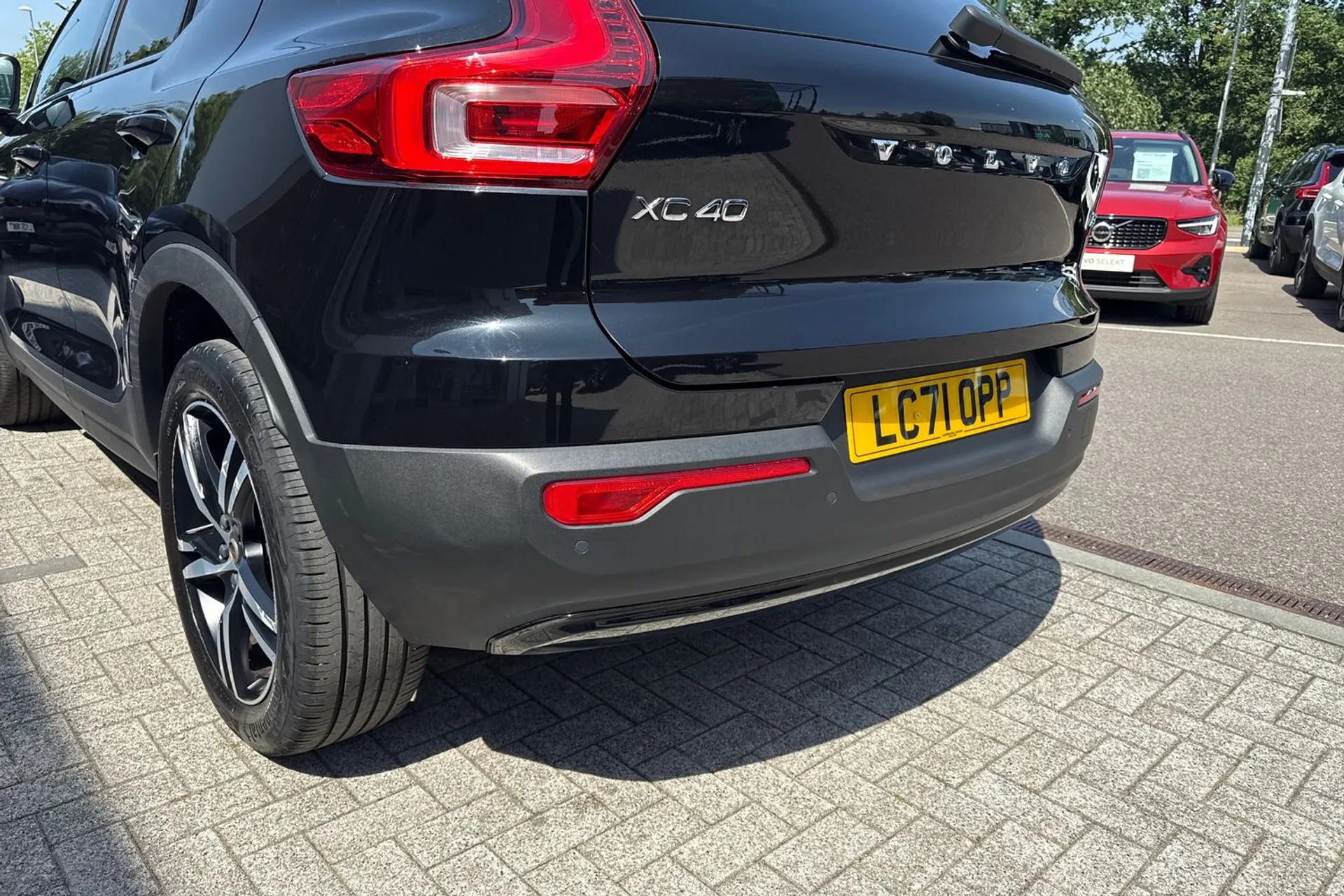 Volvo XC40 thumbnail image number 17