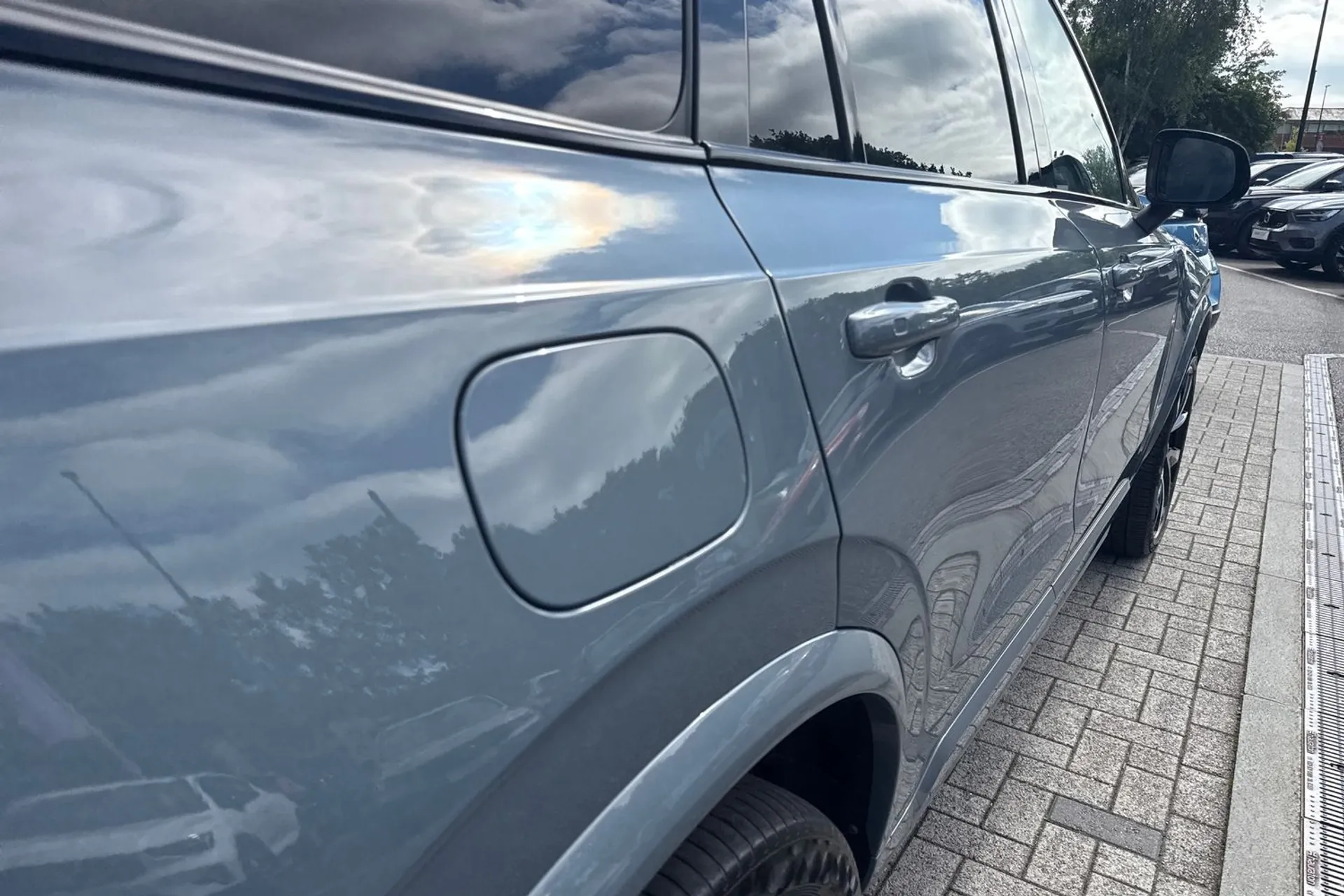 Volvo XC90 thumbnail image number 20