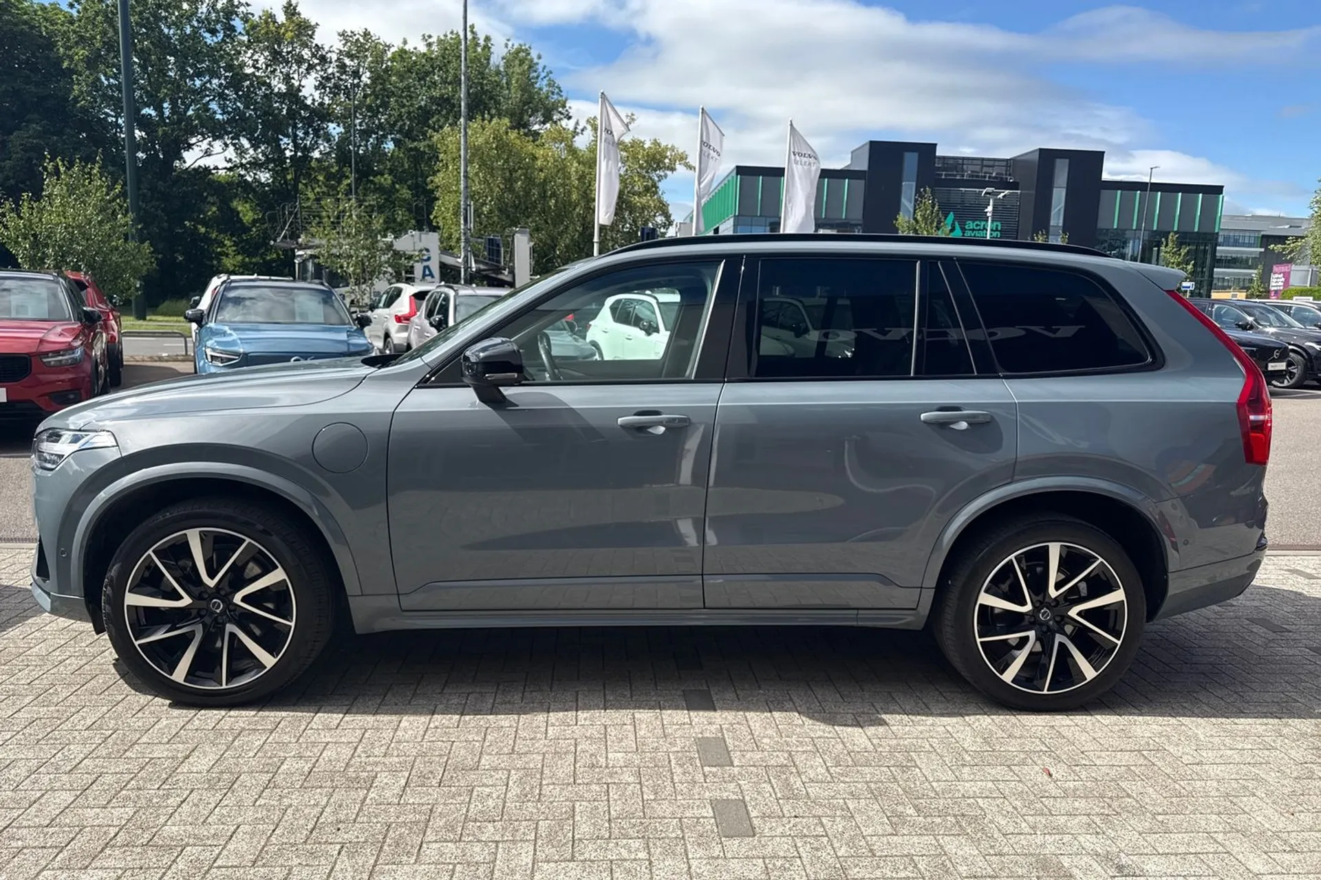 Volvo XC90 thumbnail image number 13