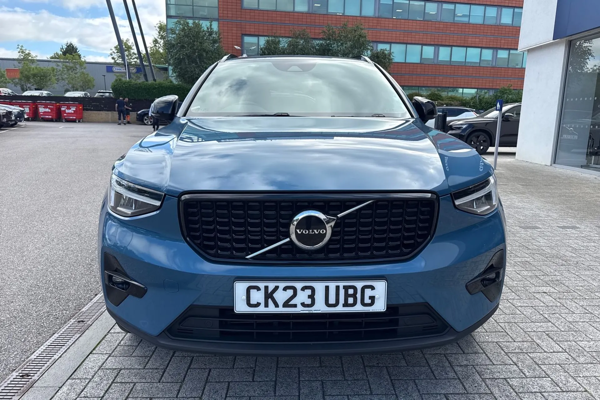 Volvo XC40 thumbnail image number 13