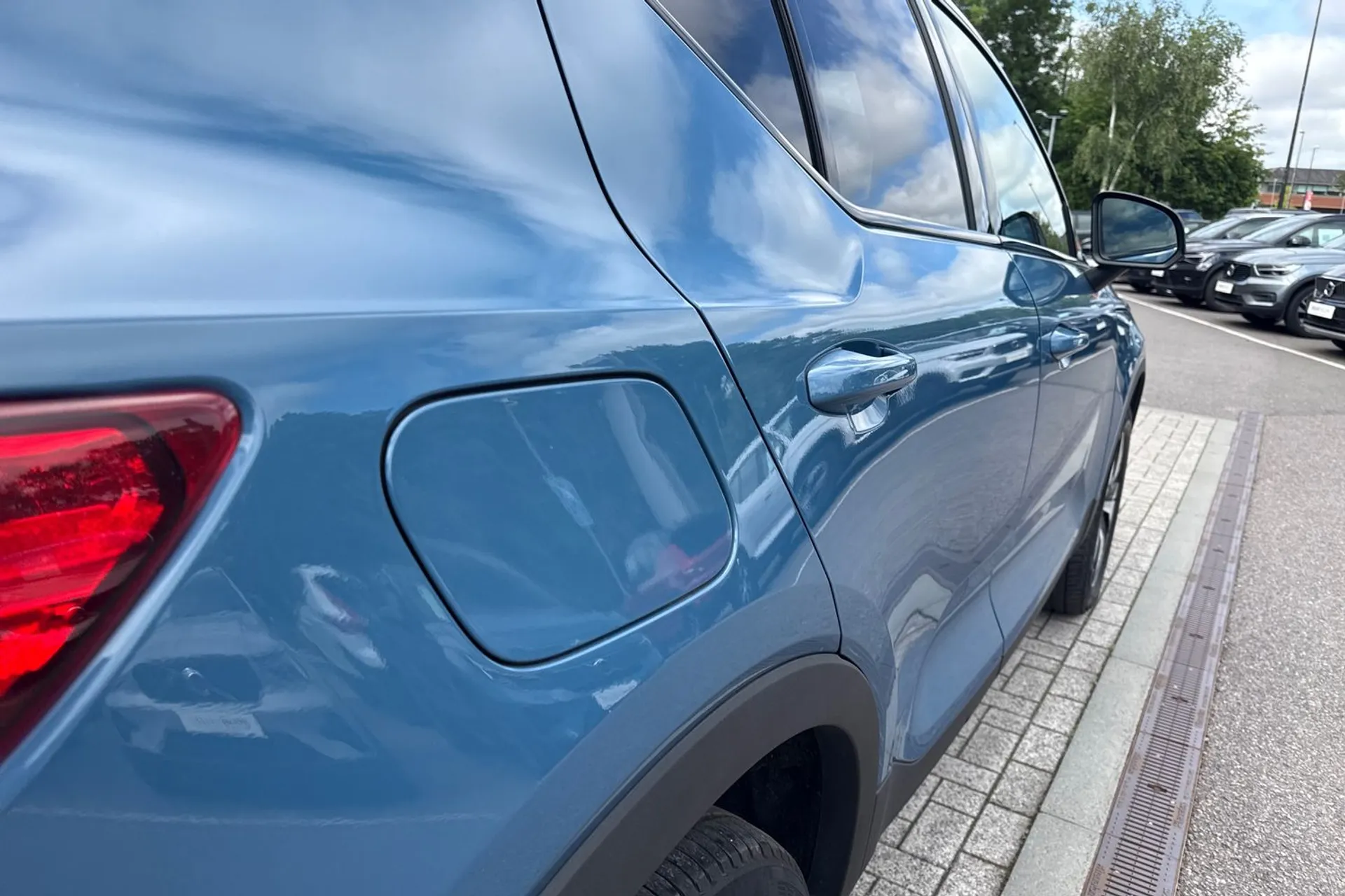 Volvo XC40 thumbnail image number 19