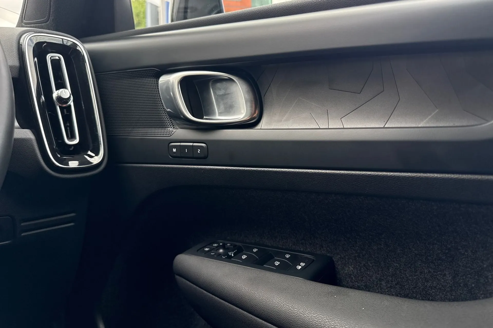 Volvo XC40 thumbnail image number 42