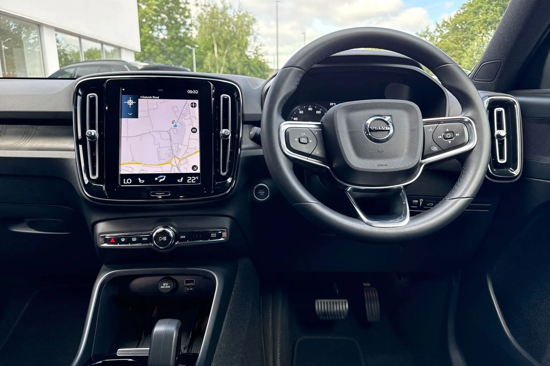 Volvo XC40 thumbnail image number 34