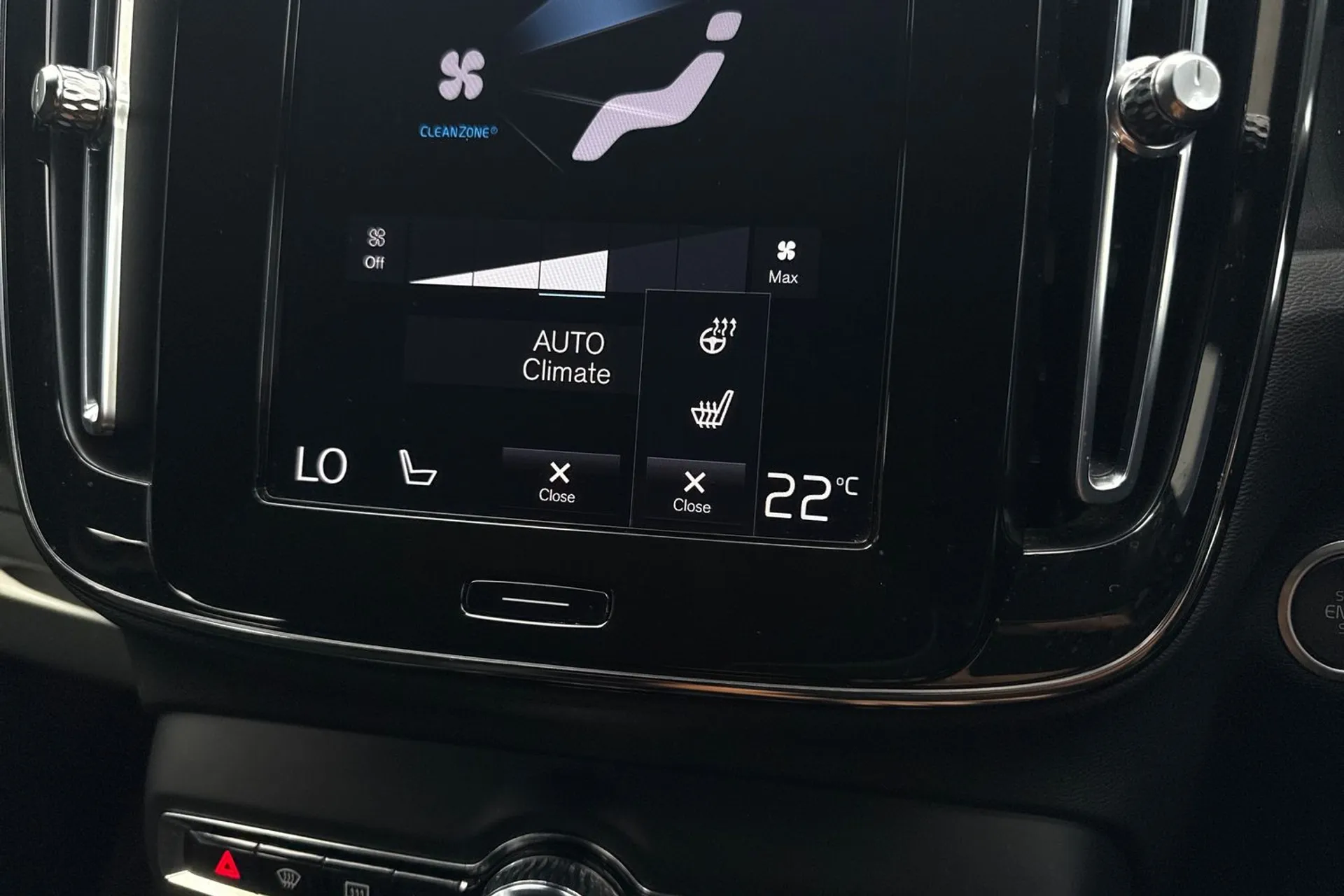 Volvo XC40 thumbnail image number 39