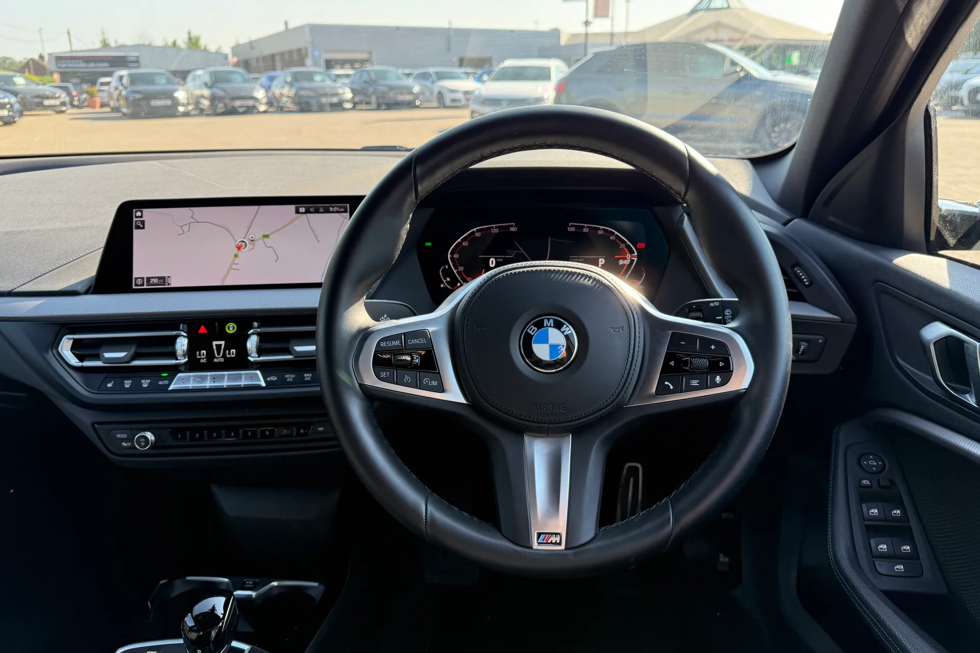 BMW 1 SERIES thumbnail image number 6