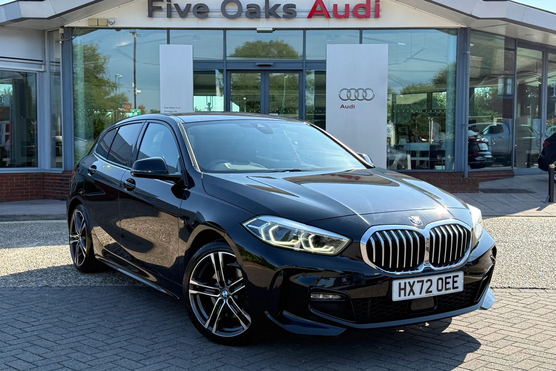 BMW 1 SERIES focused image