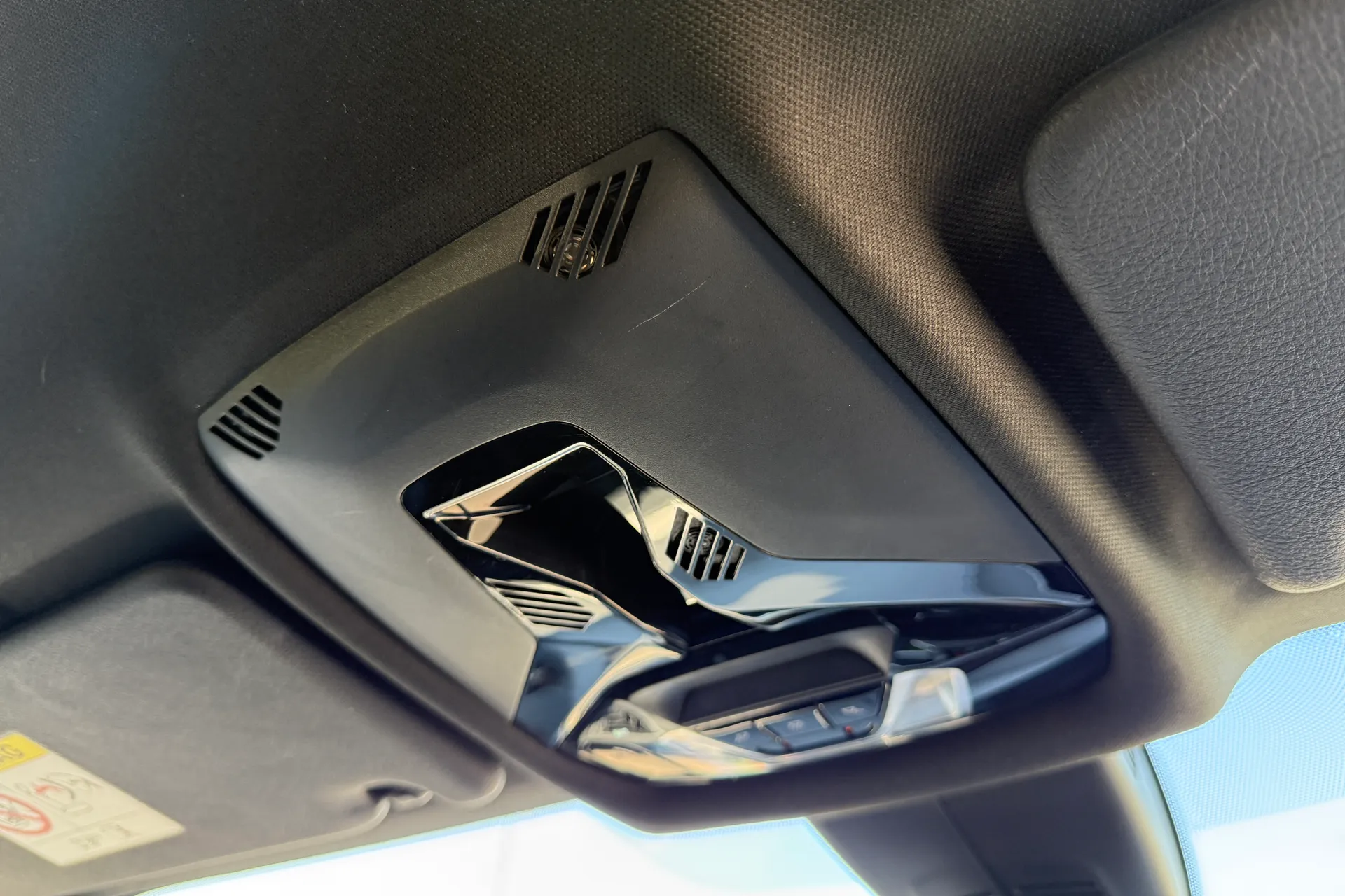 BMW 1 SERIES thumbnail image number 13