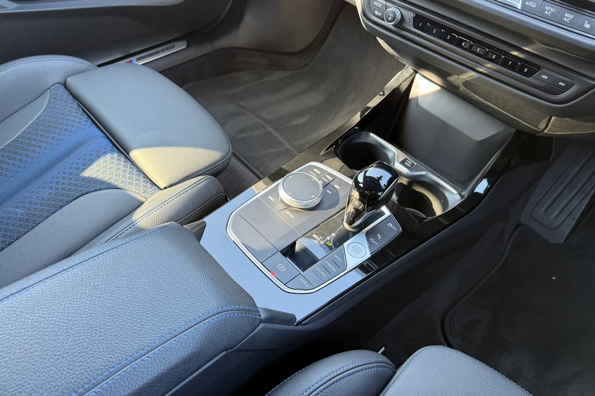 BMW 1 SERIES thumbnail image number 33