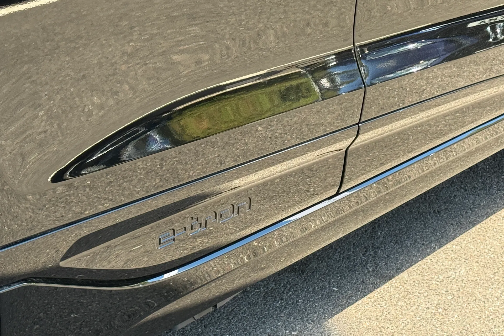 Audi A6 thumbnail image number 40
