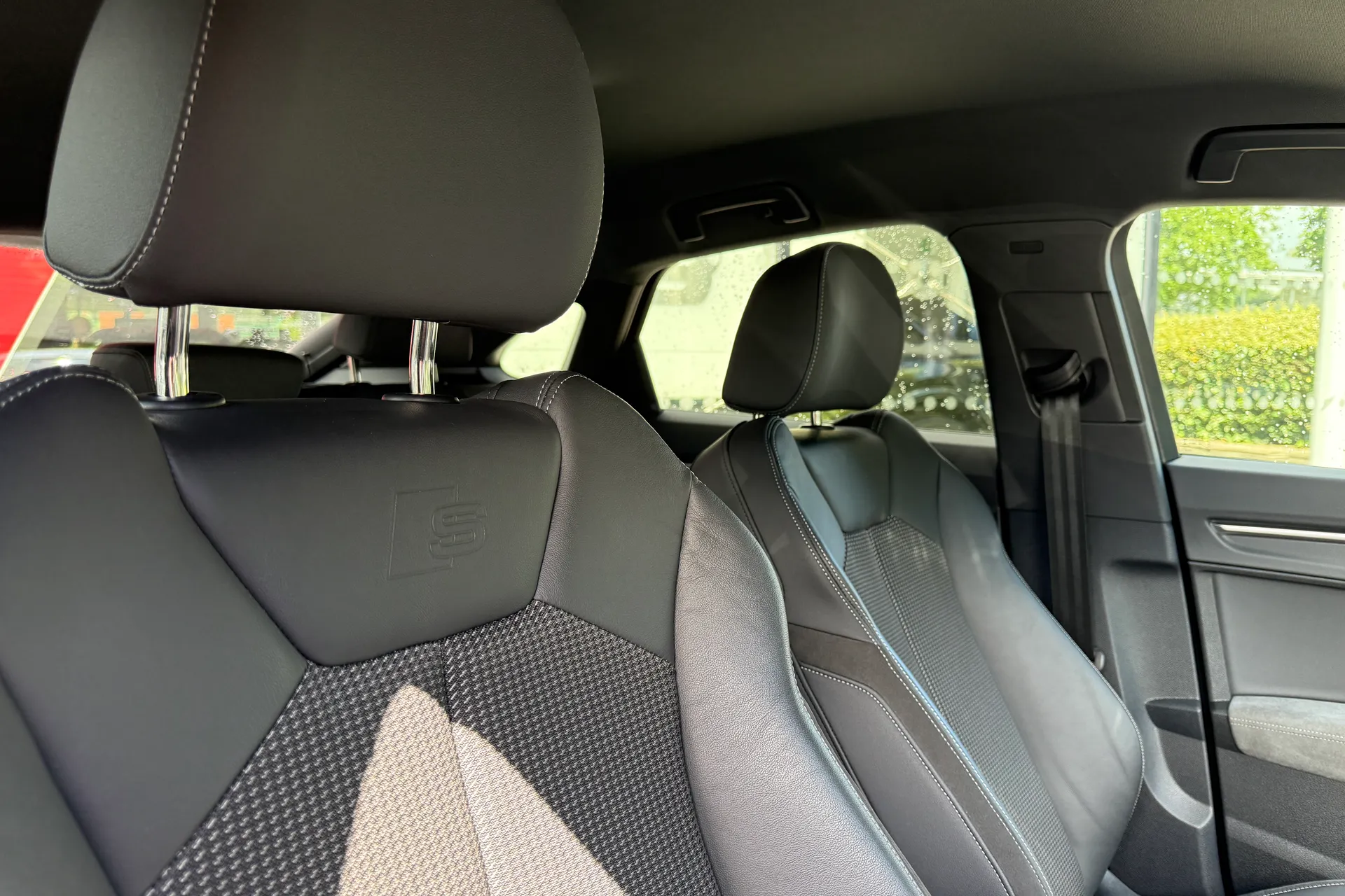 Audi Q3 thumbnail image number 36