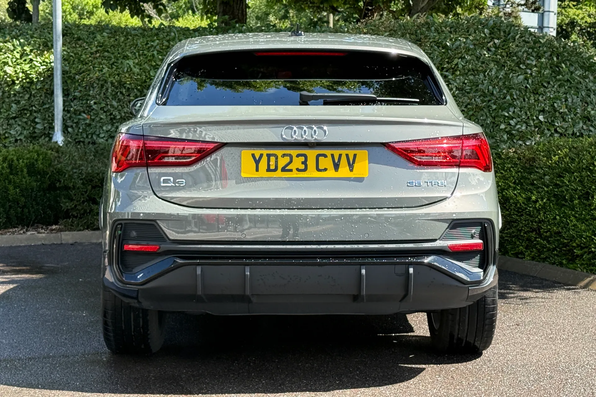 Audi Q3 thumbnail image number 37
