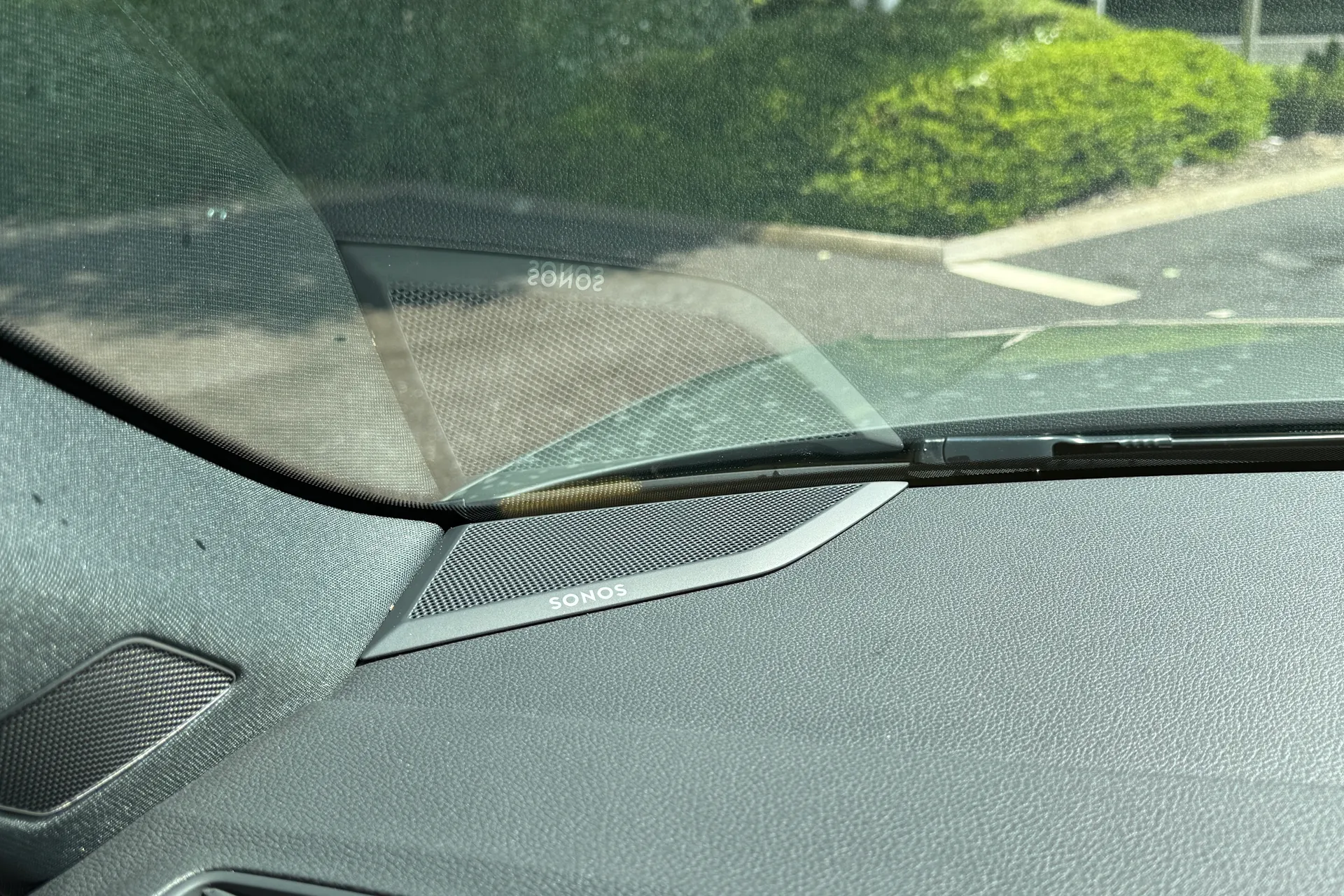 Audi Q3 thumbnail image number 27