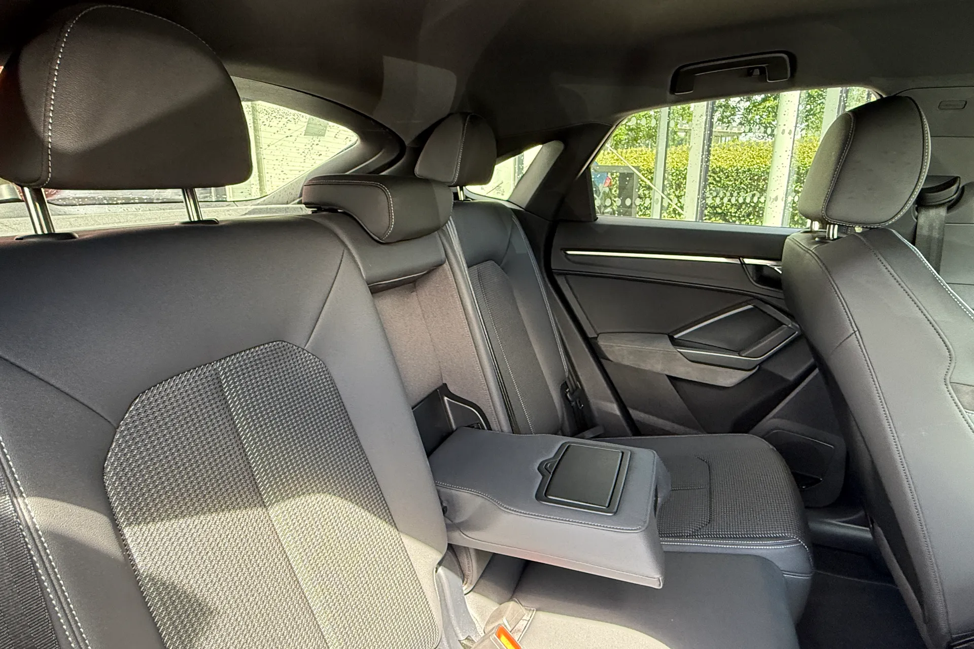 Audi Q3 thumbnail image number 44