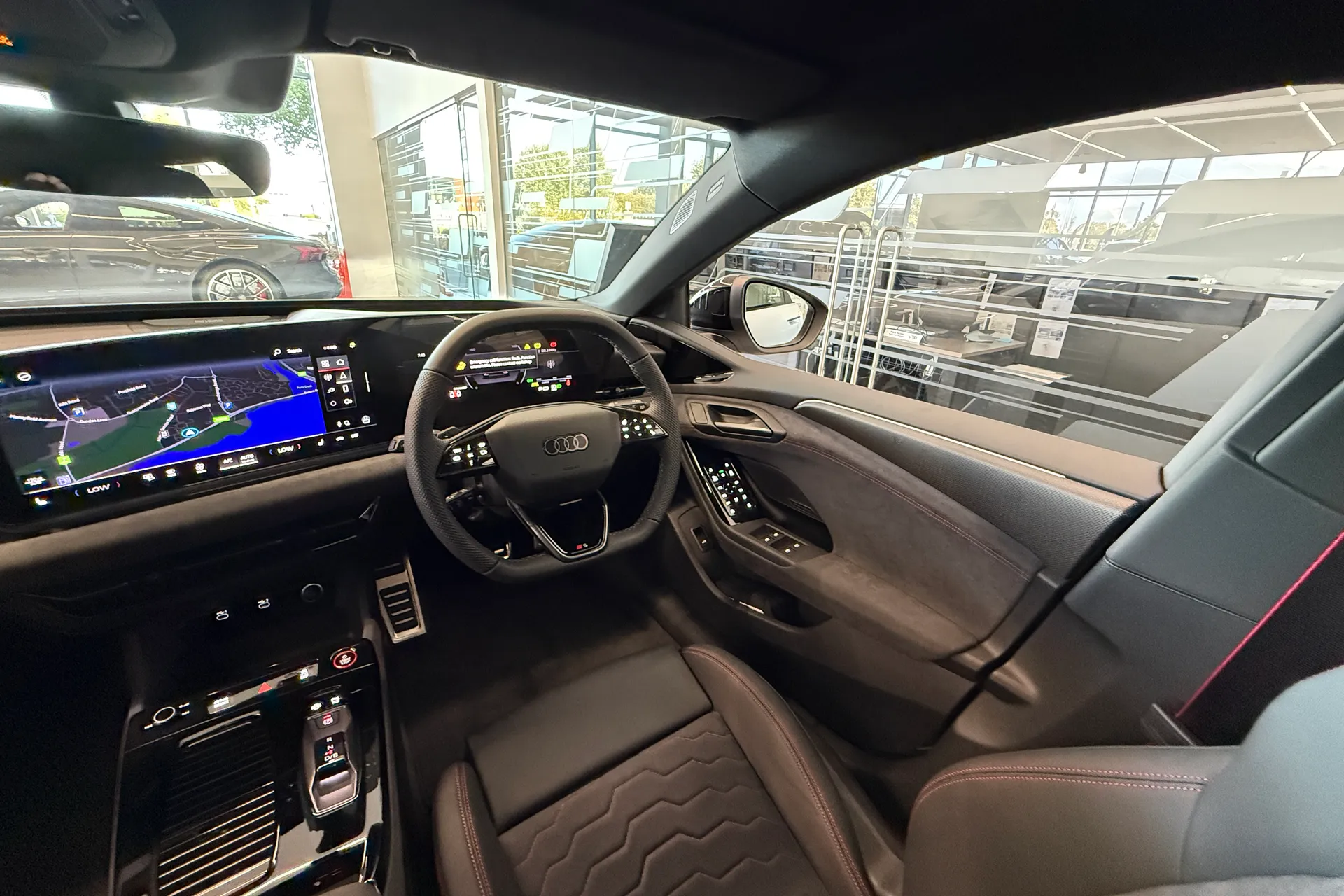 Audi A6 thumbnail image number 45