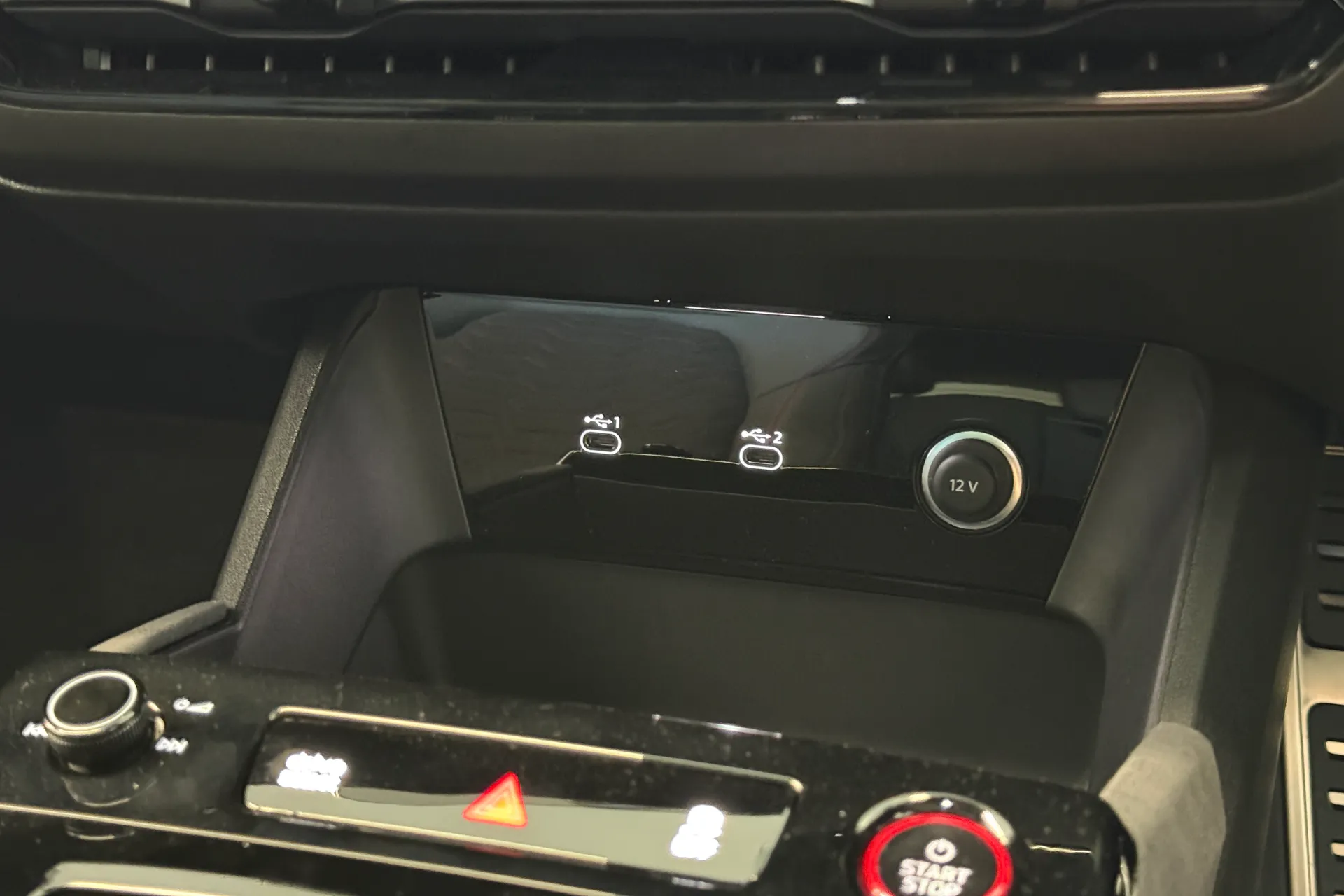 Audi A6 thumbnail image number 26
