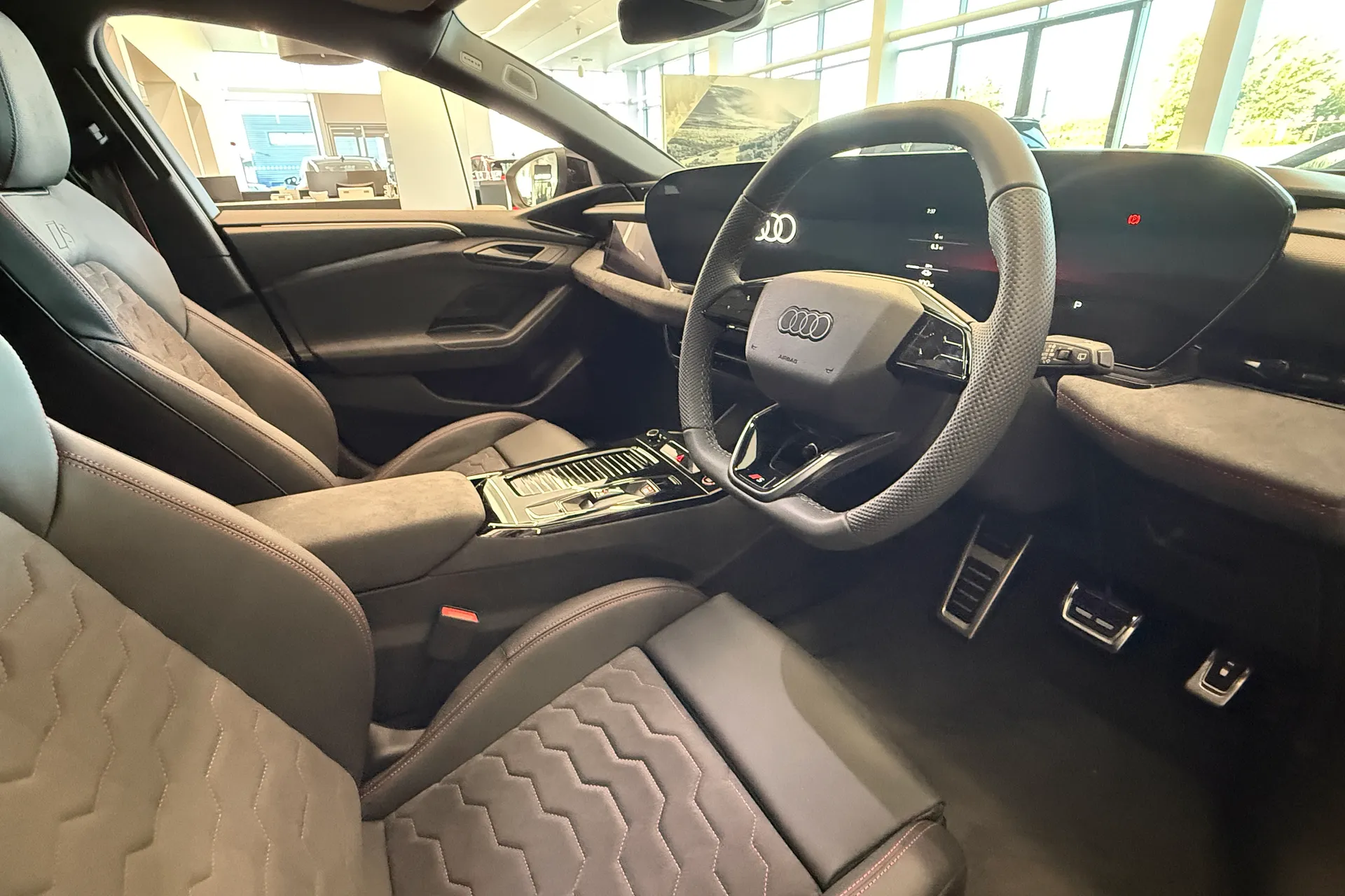 Audi A6 thumbnail image number 31