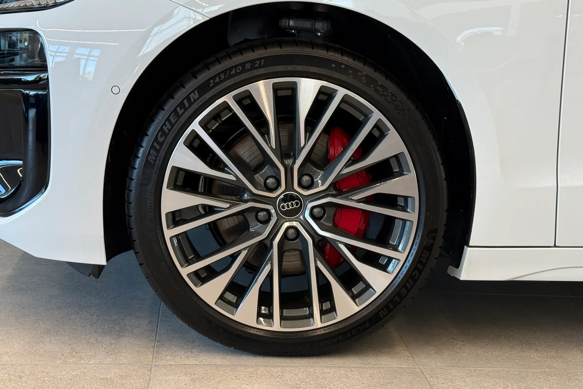 Audi A6 thumbnail image number 8