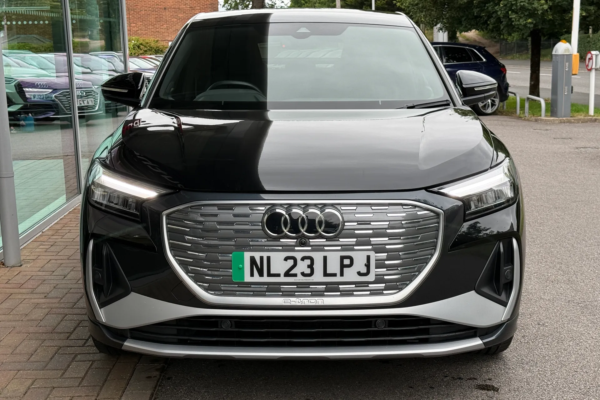 Audi Q4 thumbnail image number 57