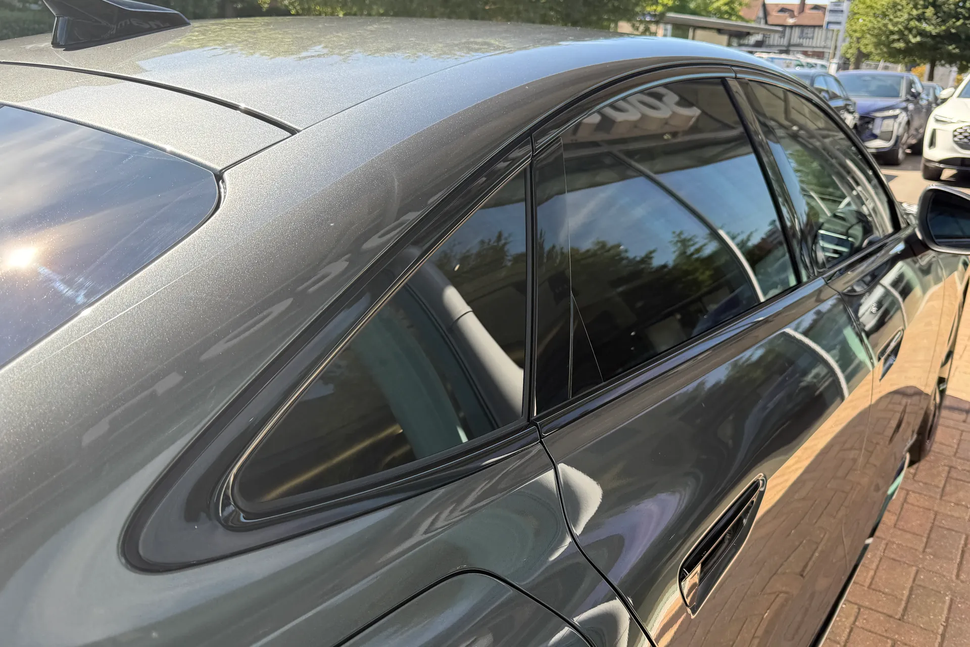 Audi A5 thumbnail image number 34