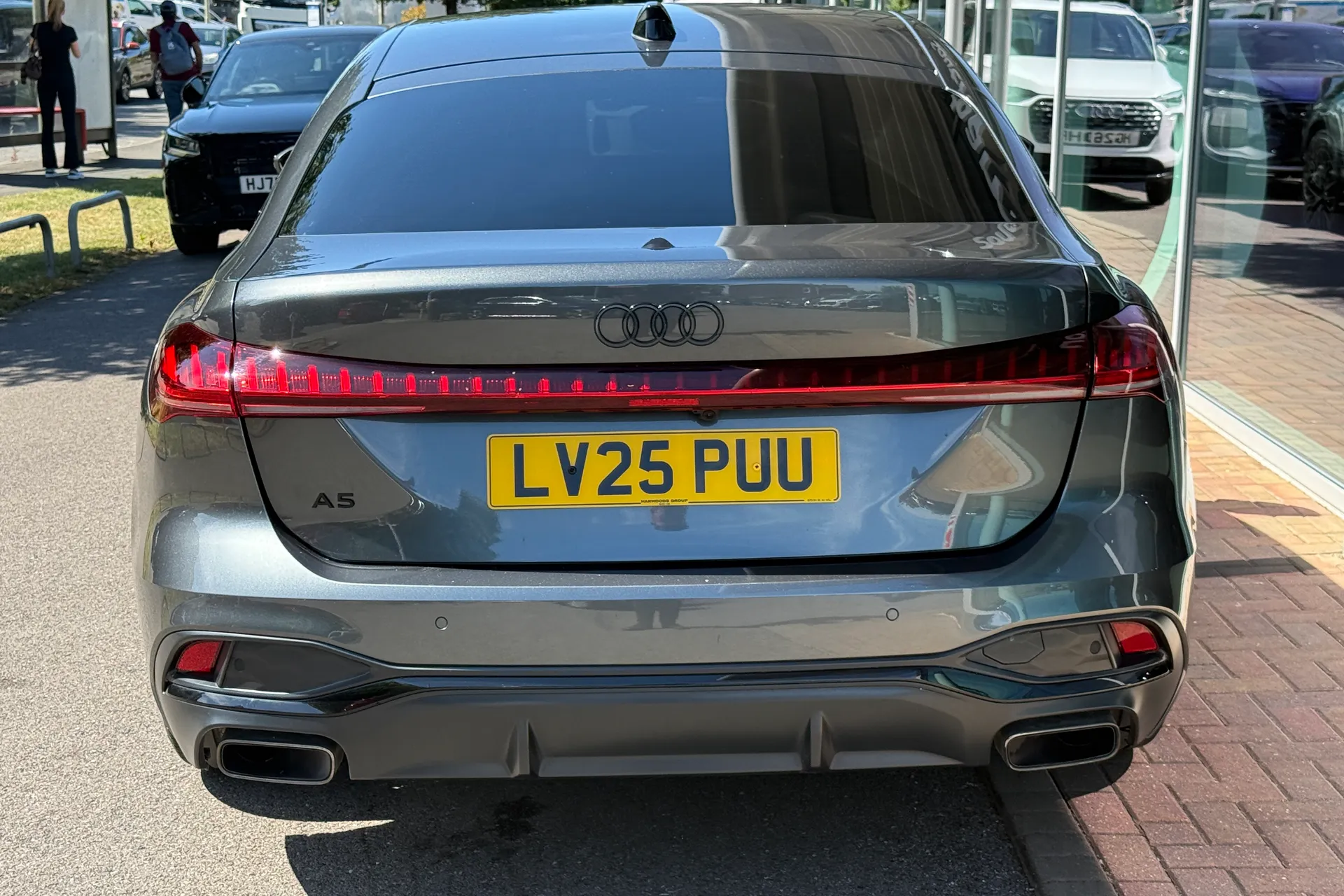 Audi A5 thumbnail image number 44