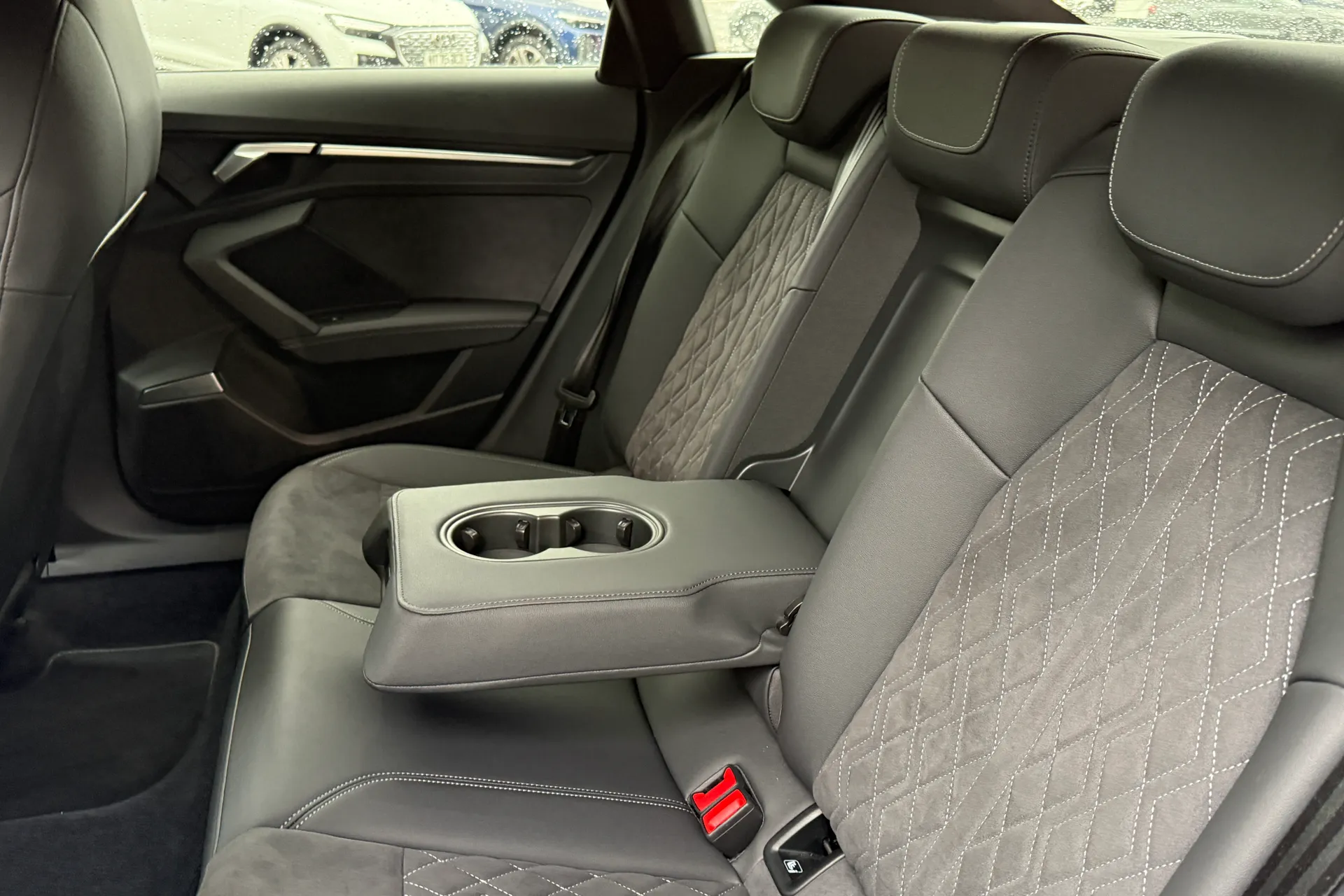 Audi A3 thumbnail image number 46