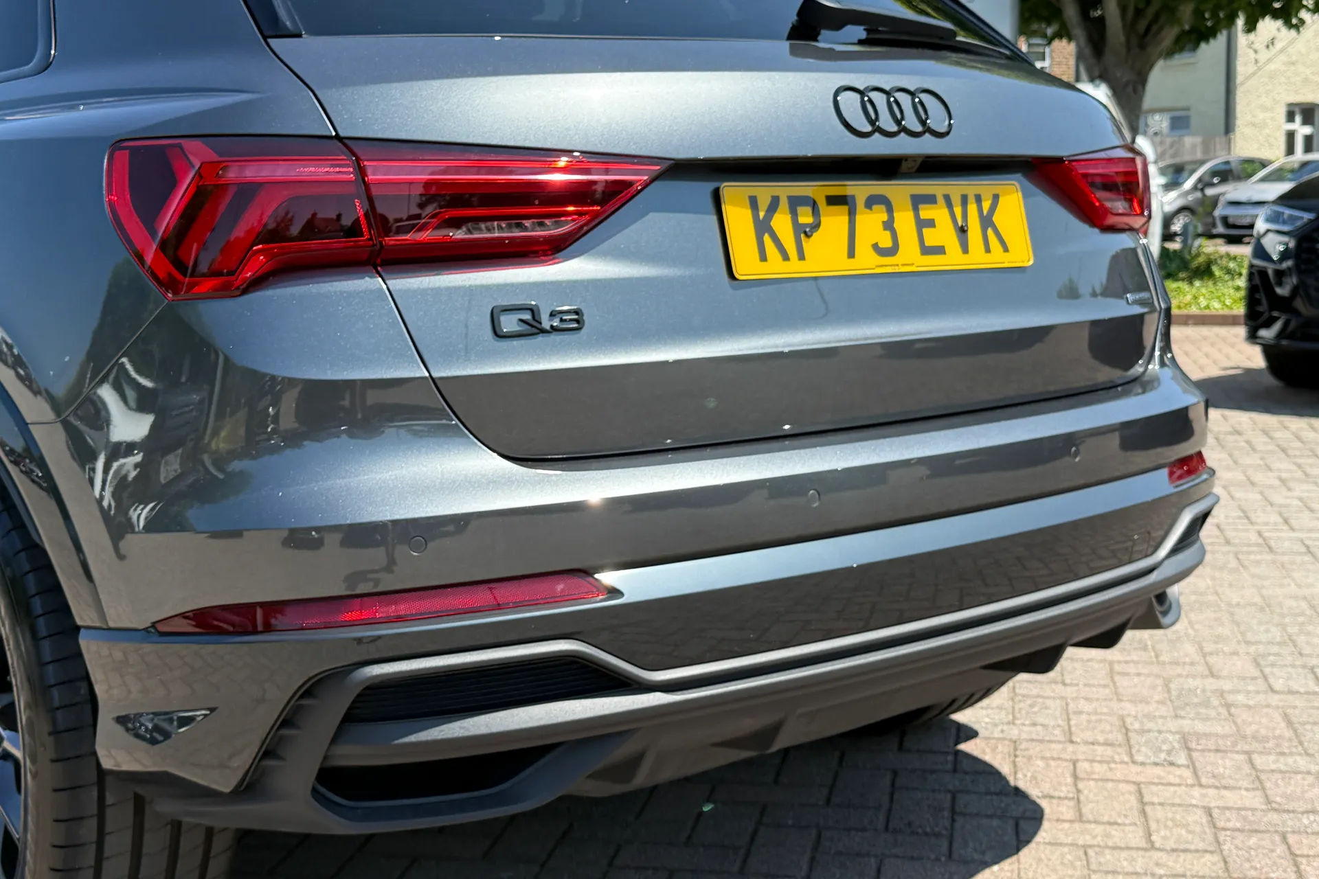 Audi Q3 thumbnail image number 52