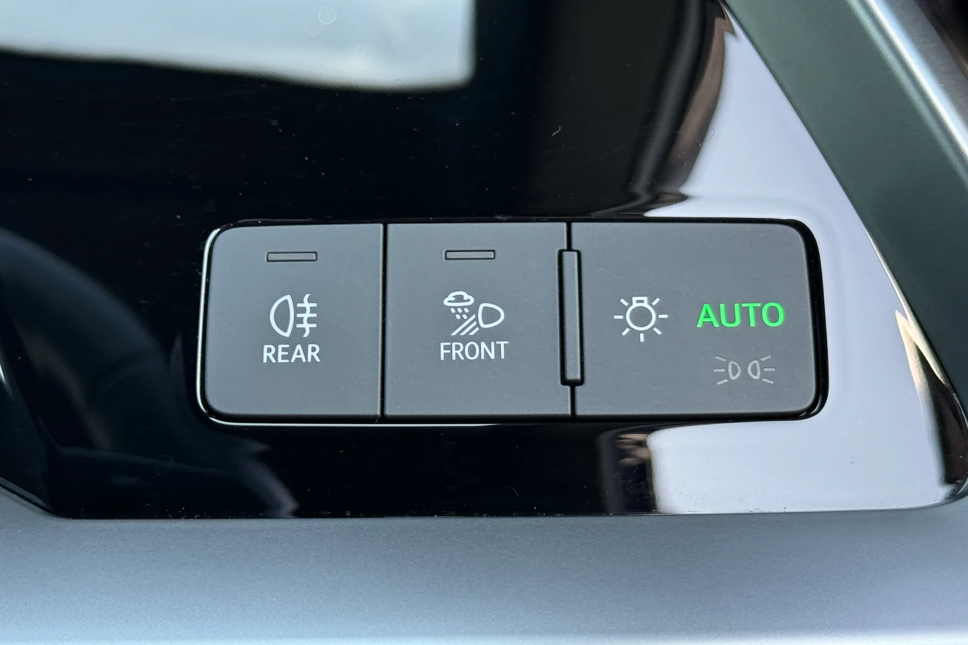 Audi A3 thumbnail image number 25