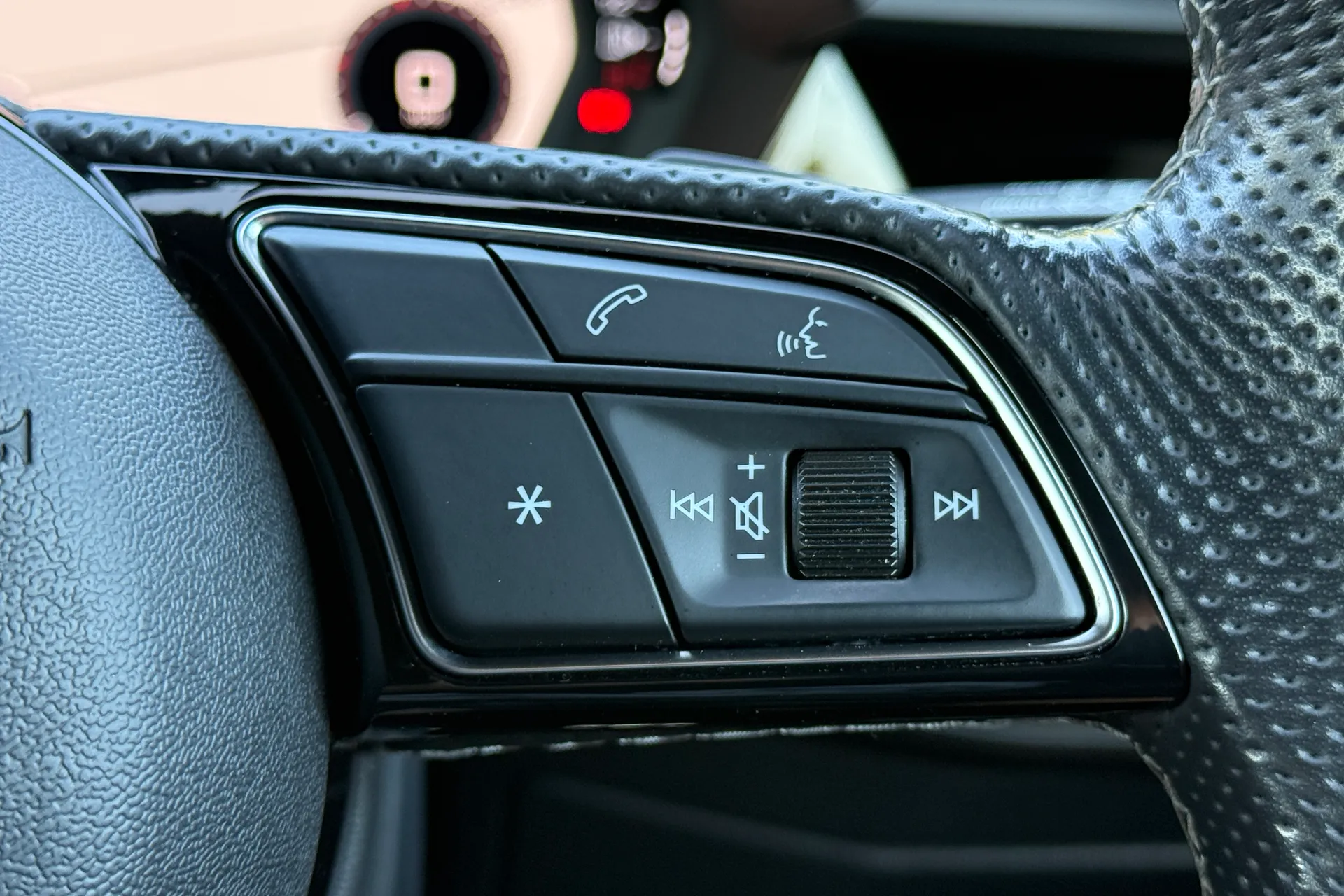 Audi A3 thumbnail image number 24