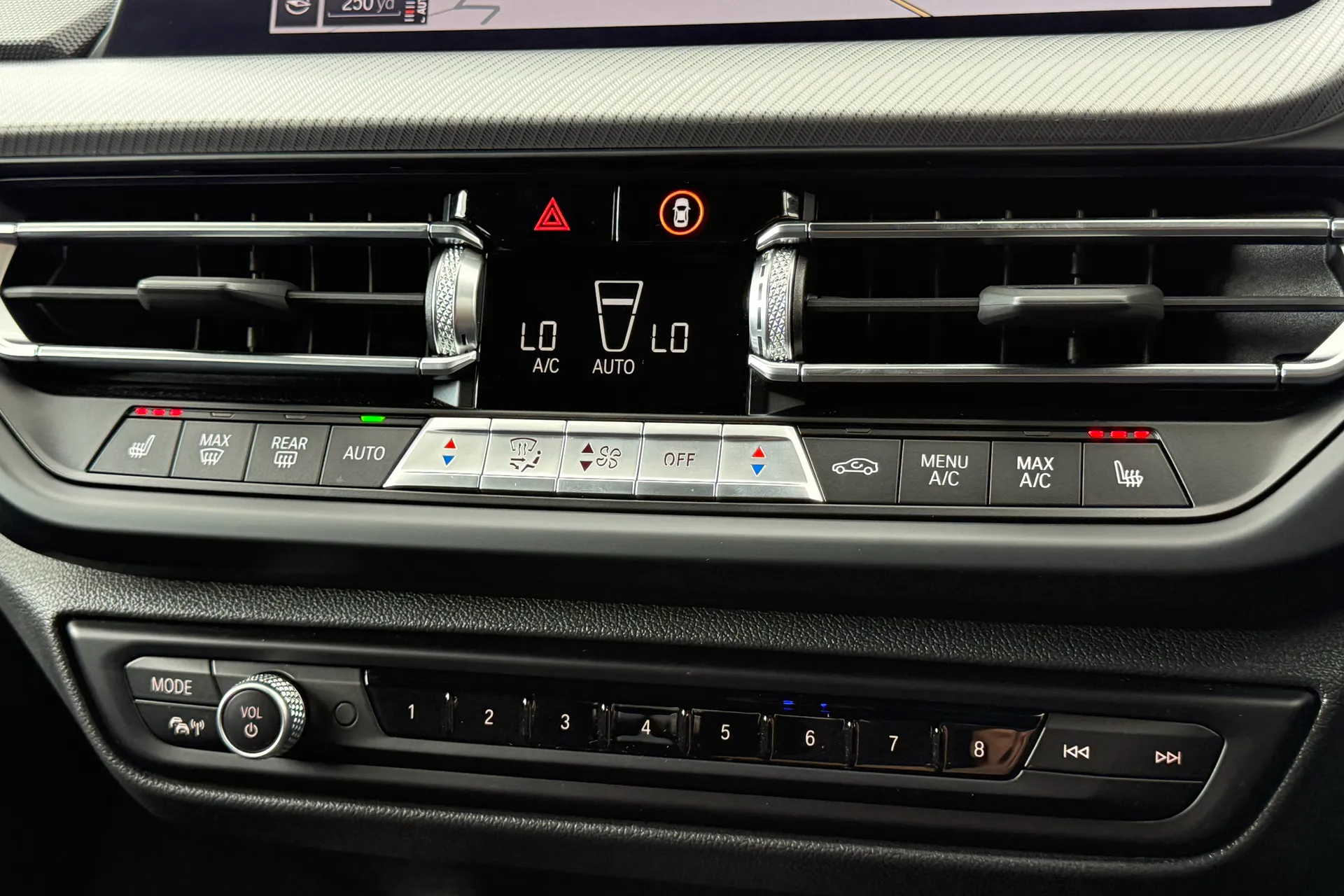 BMW 1 SERIES thumbnail image number 15
