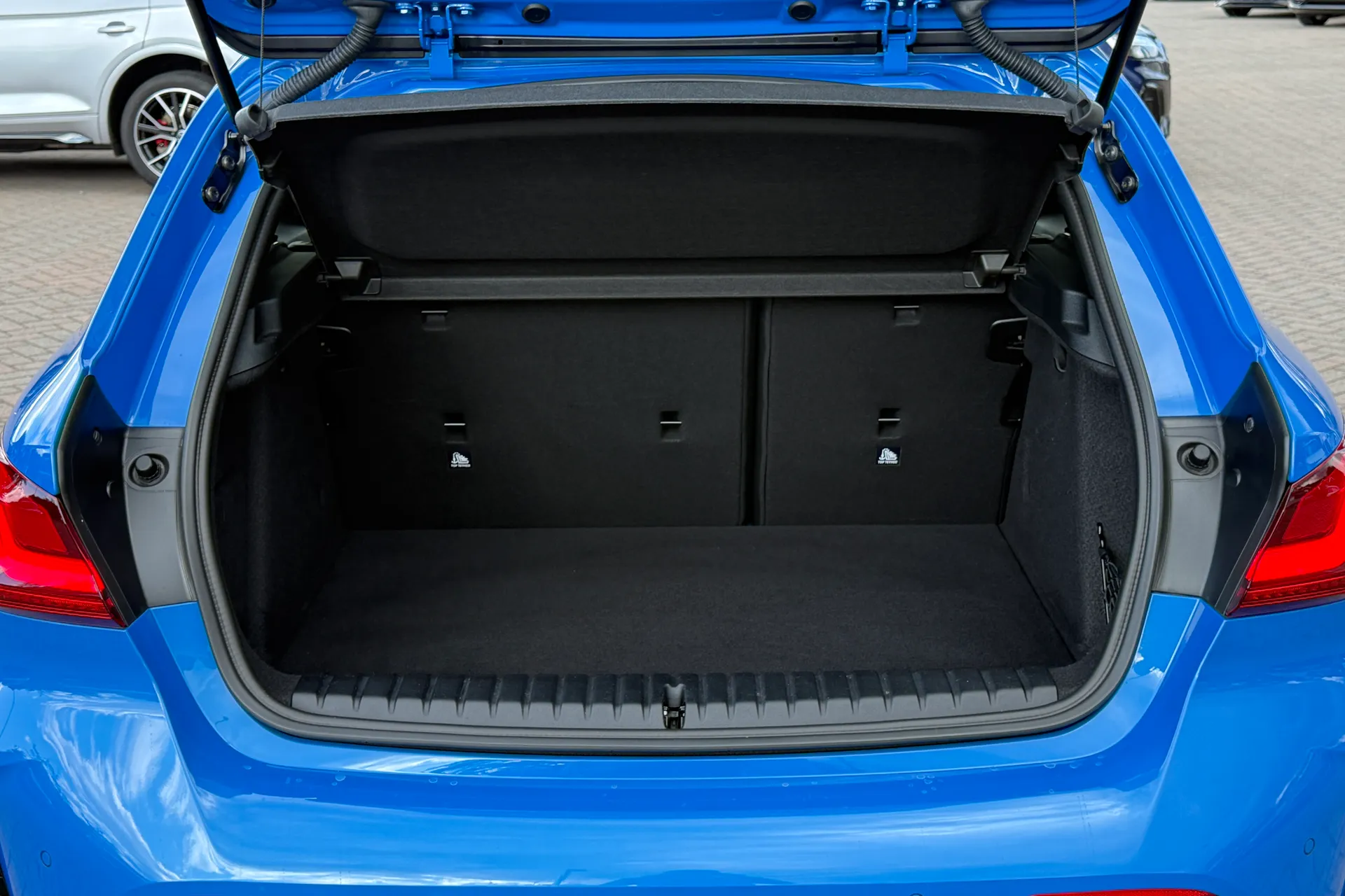 BMW 1 SERIES thumbnail image number 33