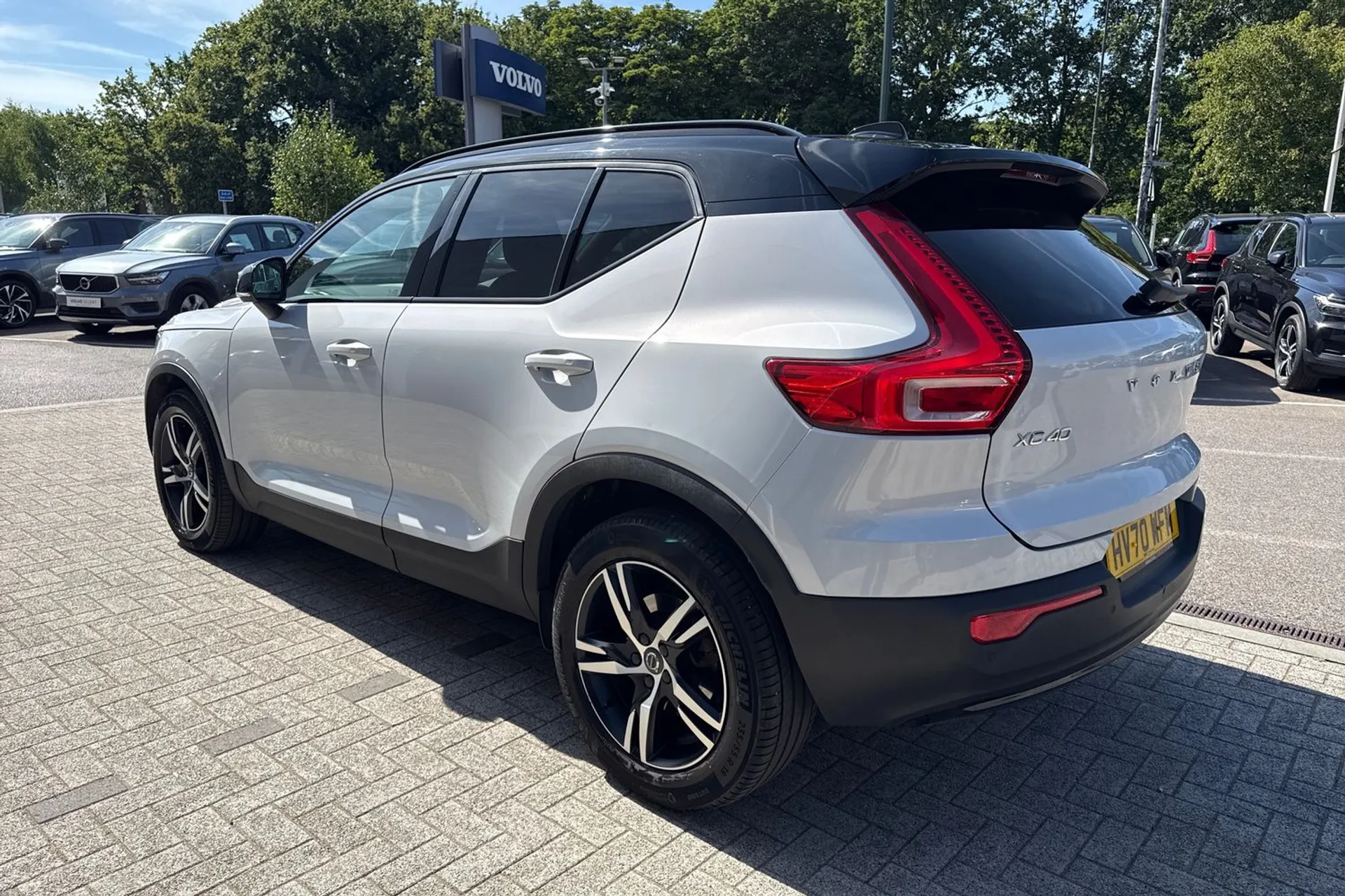 Volvo XC40 thumbnail image number 10