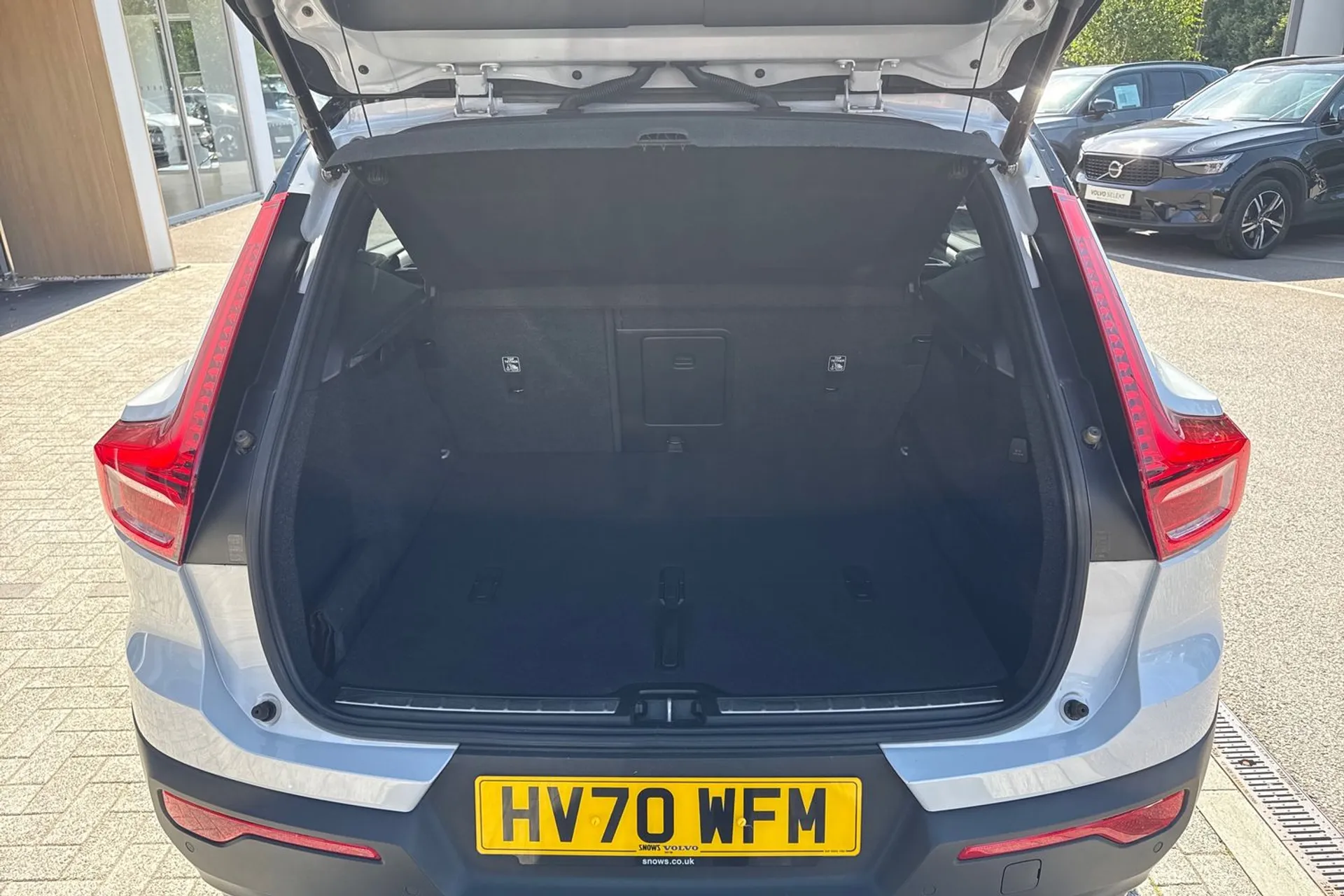 Volvo XC40 thumbnail image number 20