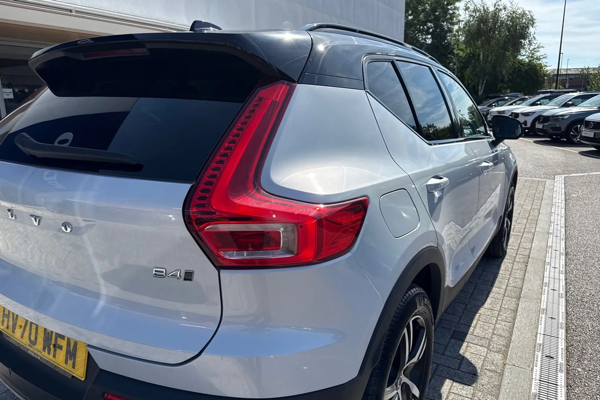 Volvo XC40 thumbnail image number 15