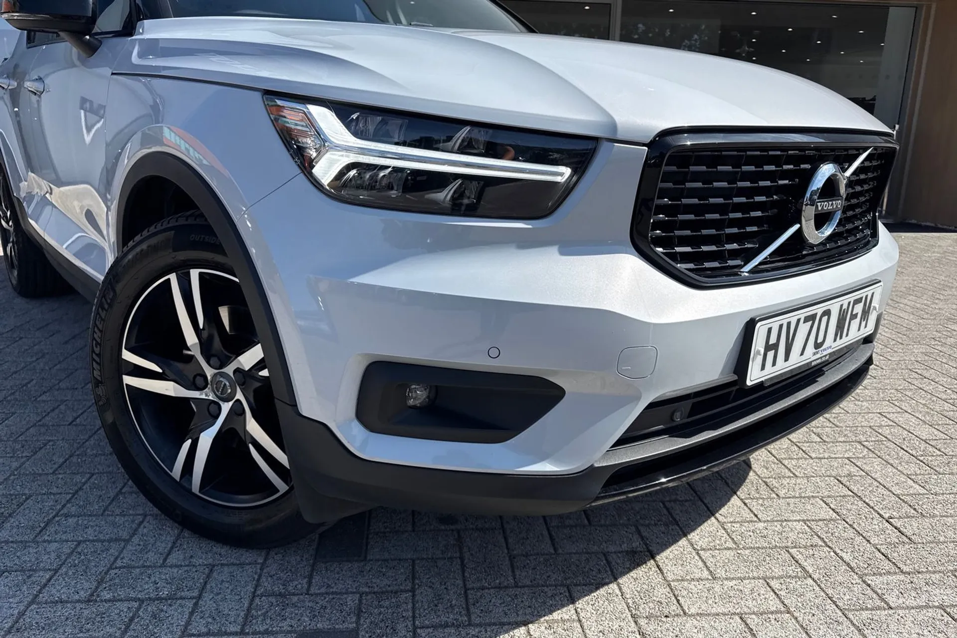 Volvo XC40 thumbnail image number 7