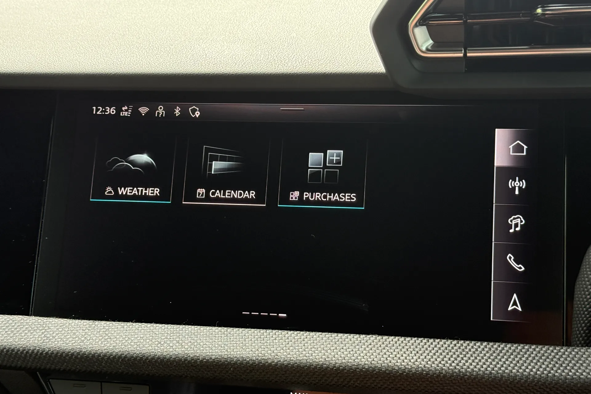 Audi A3 thumbnail image number 24