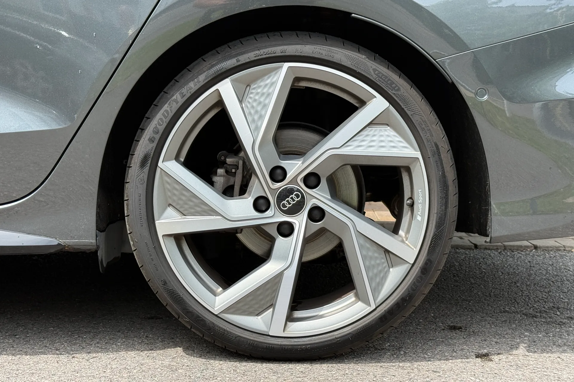 Audi A3 thumbnail image number 11