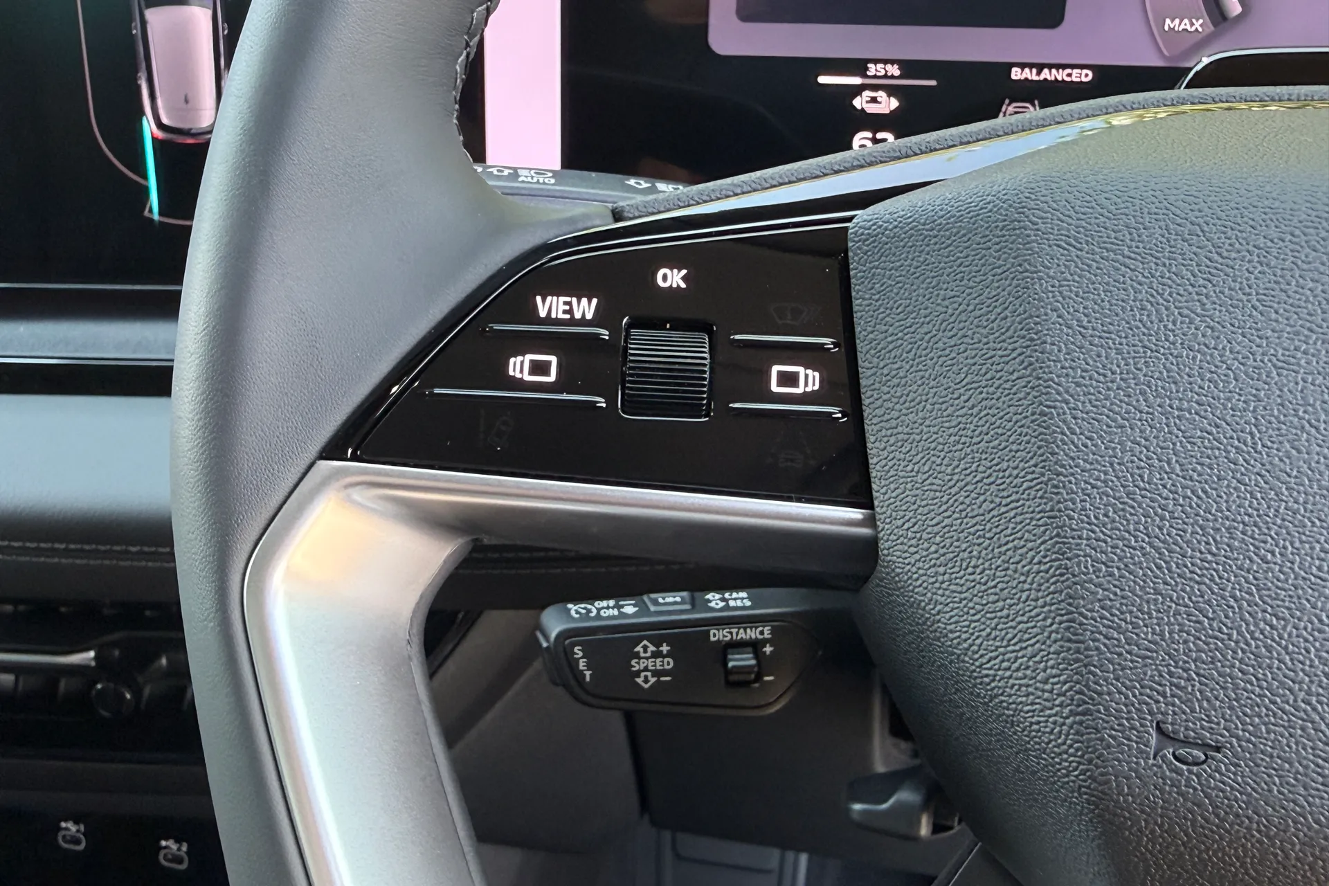Audi Q6 e-tron thumbnail image number 45
