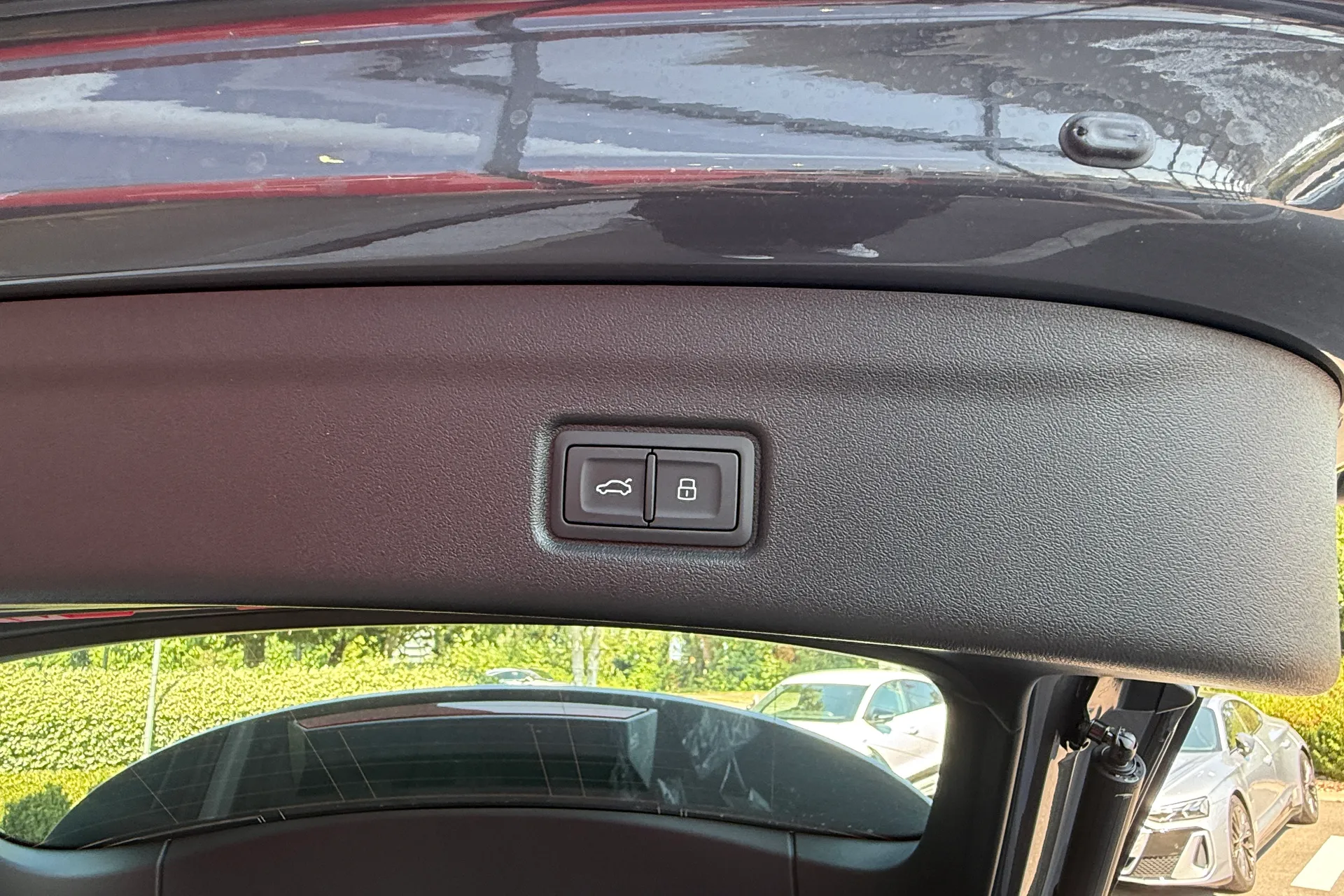 Audi Q6 e-tron thumbnail image number 41