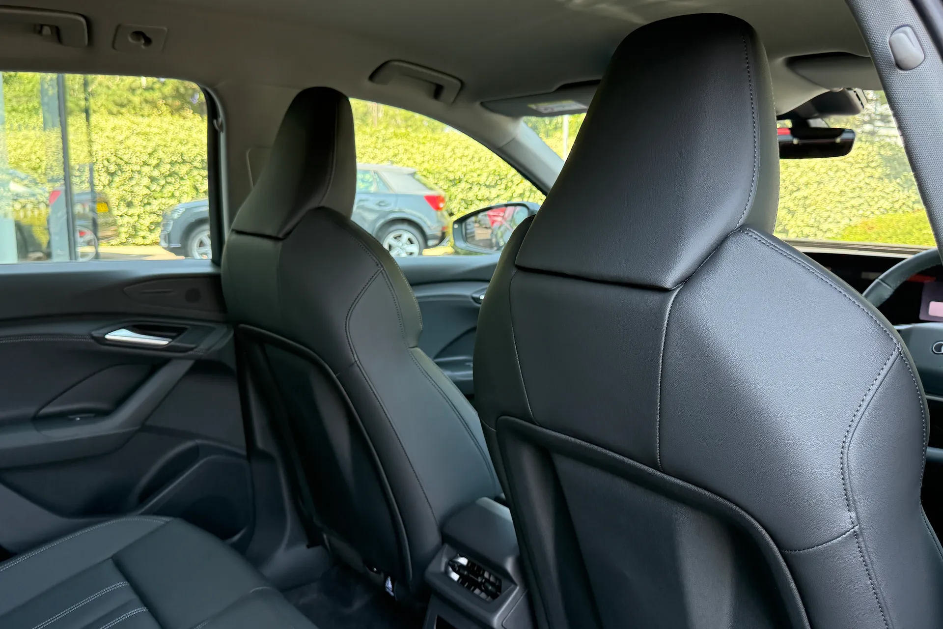 Audi Q6 e-tron thumbnail image number 29
