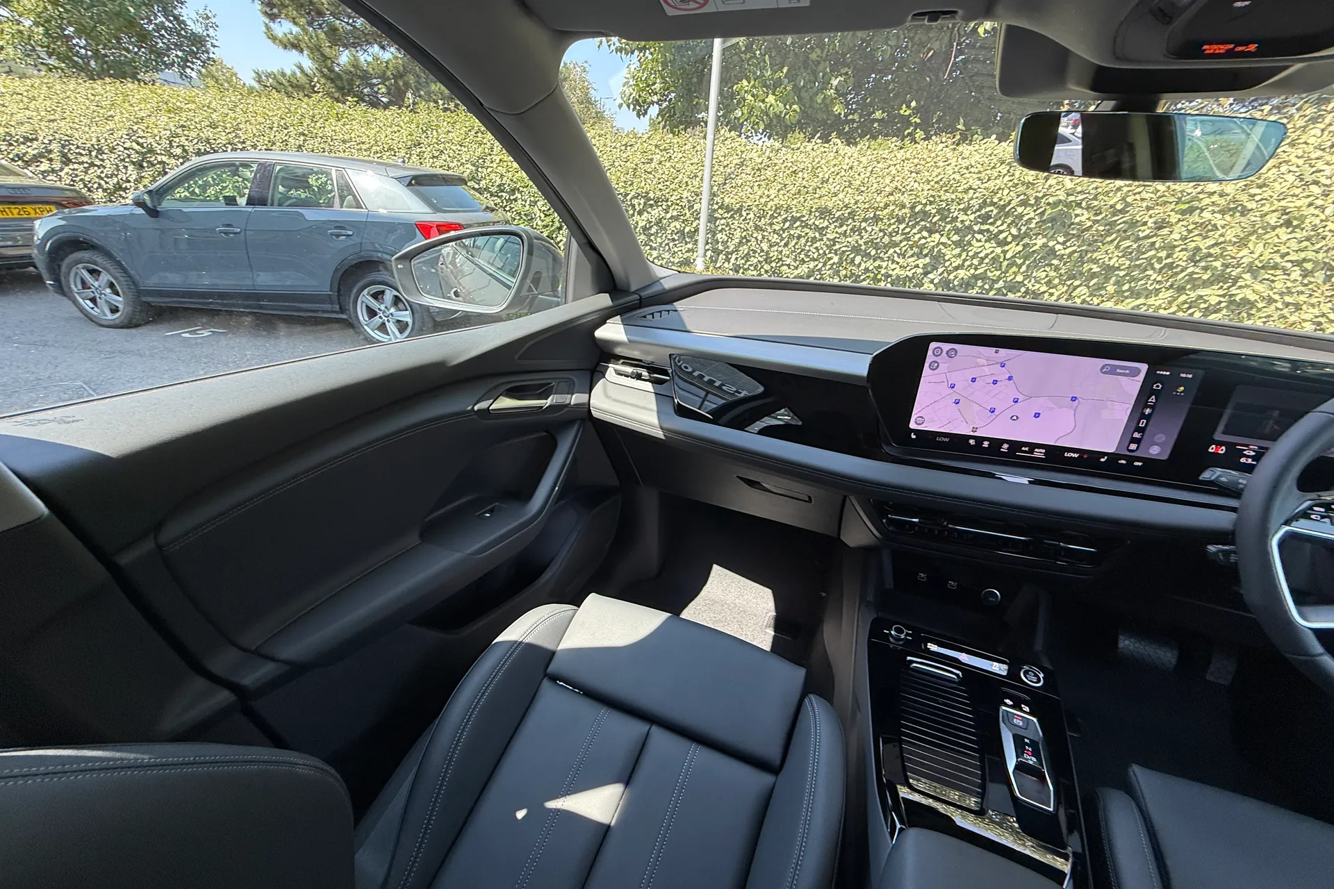 Audi Q6 e-tron thumbnail image number 49