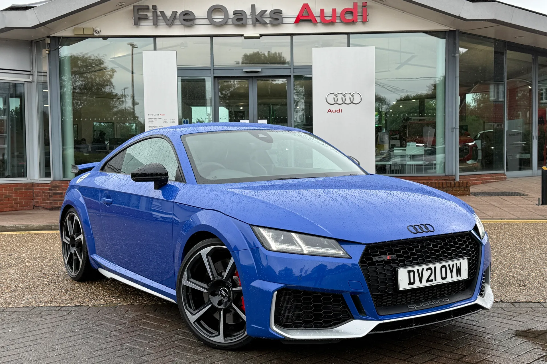 Audi TT focused image