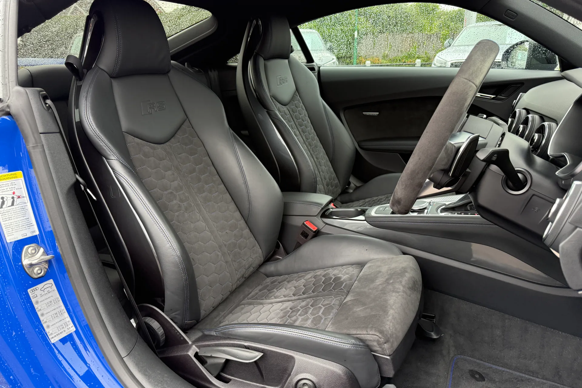Audi TT thumbnail image number 24