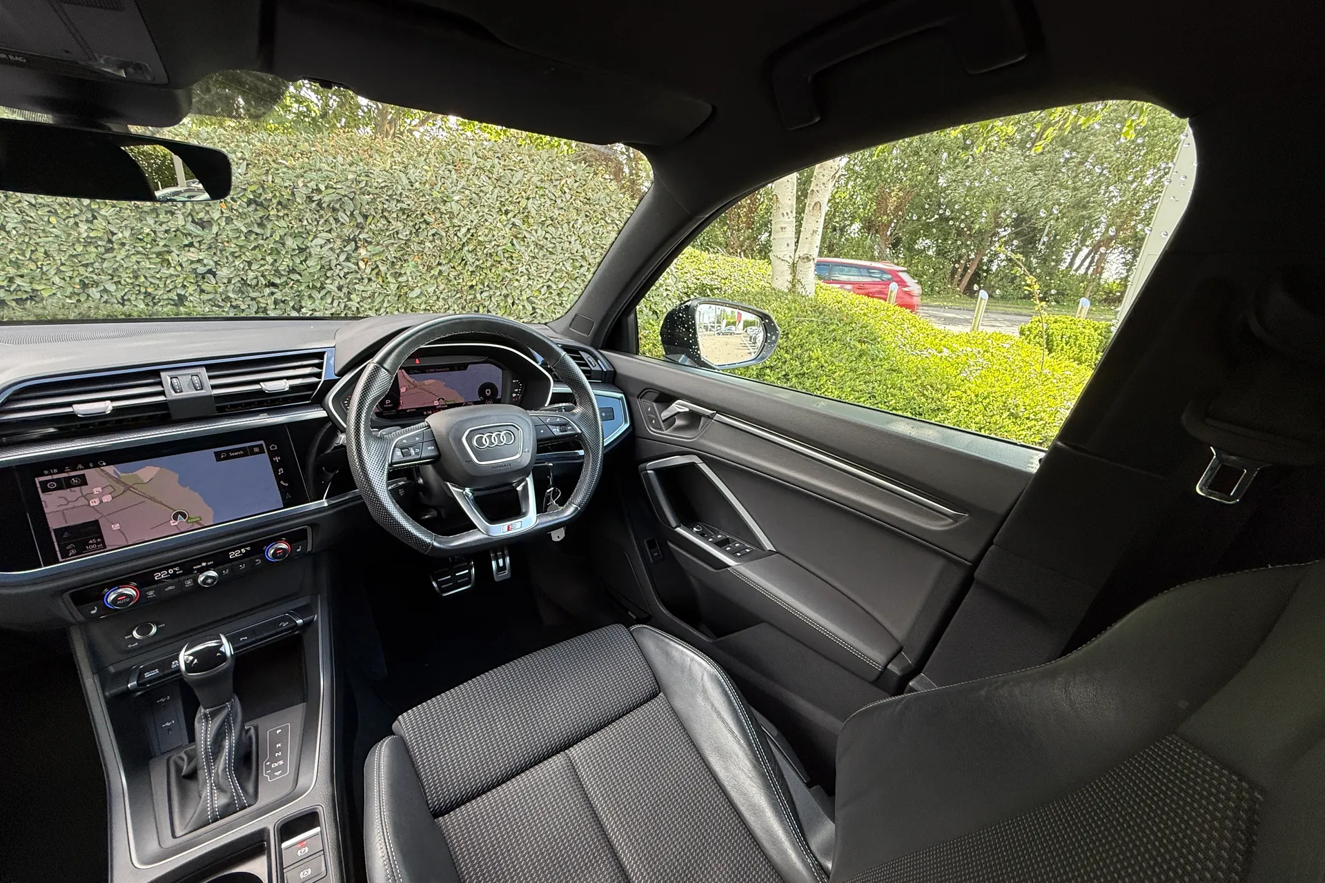 Audi Q3 thumbnail image number 51
