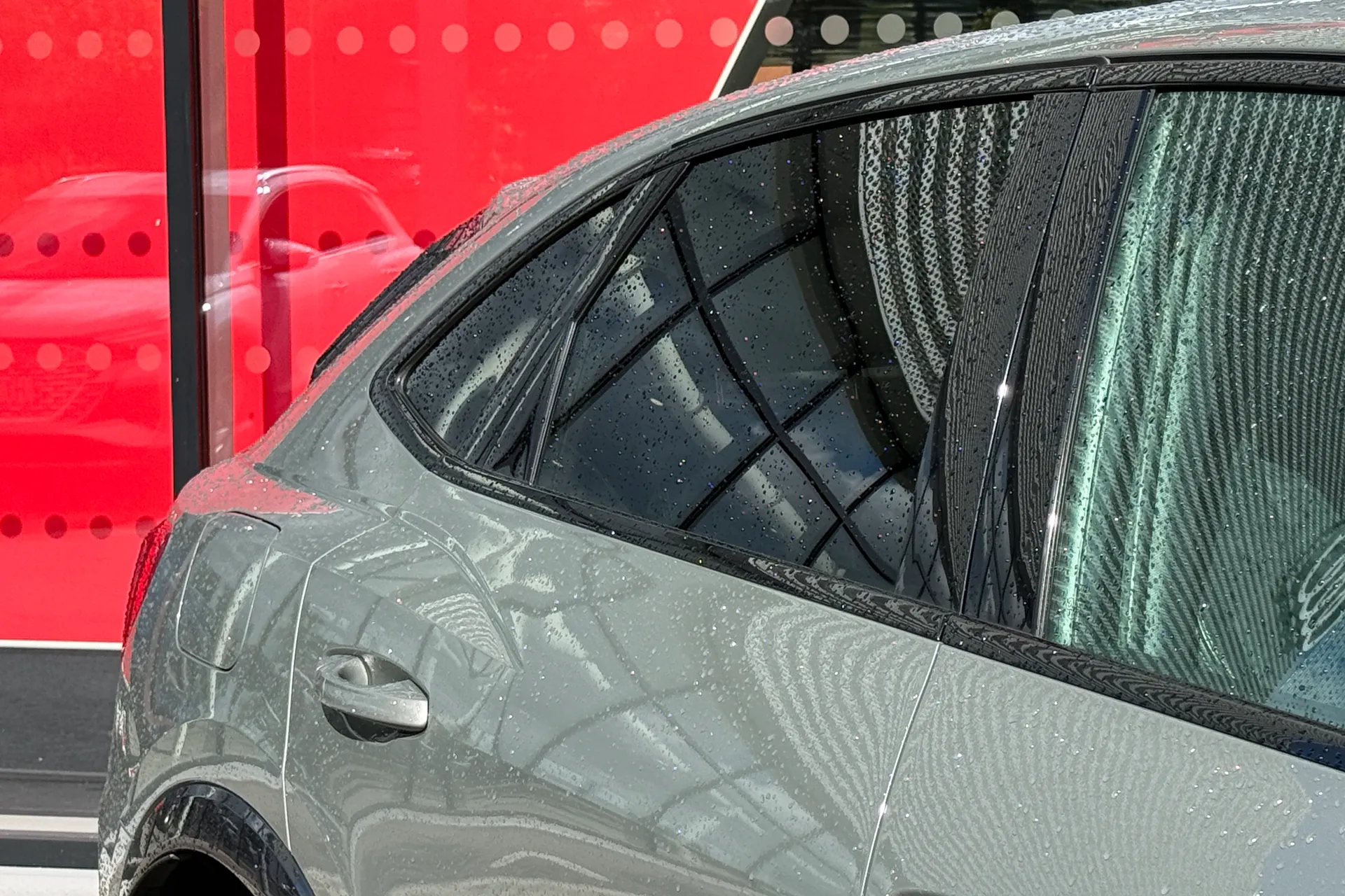 Audi Q3 thumbnail image number 17