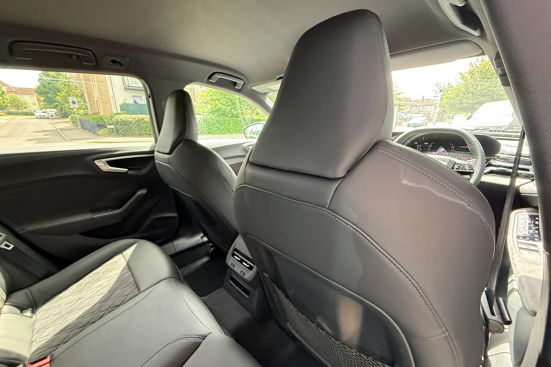 Audi A5 thumbnail image number 34