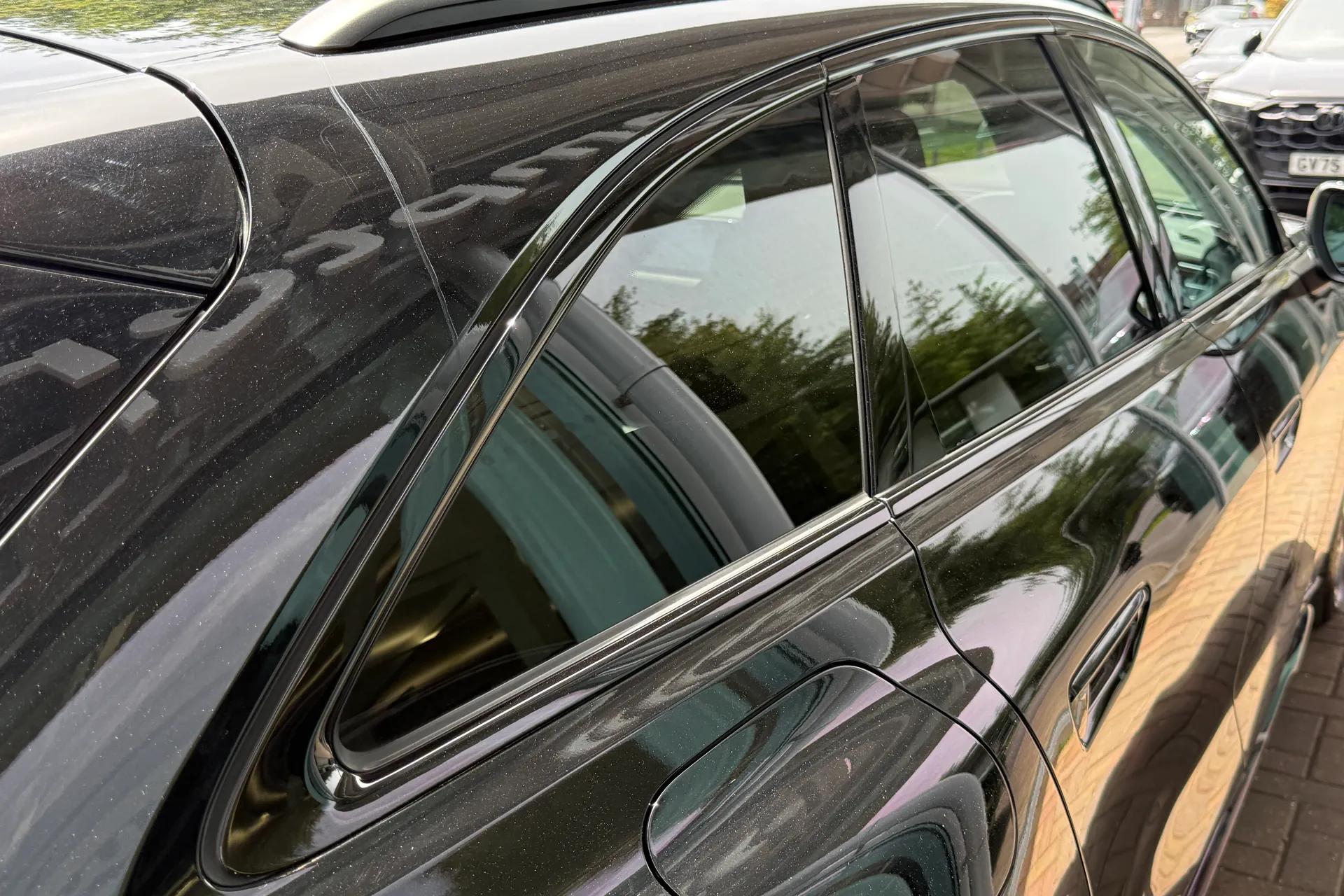 Audi A5 thumbnail image number 31