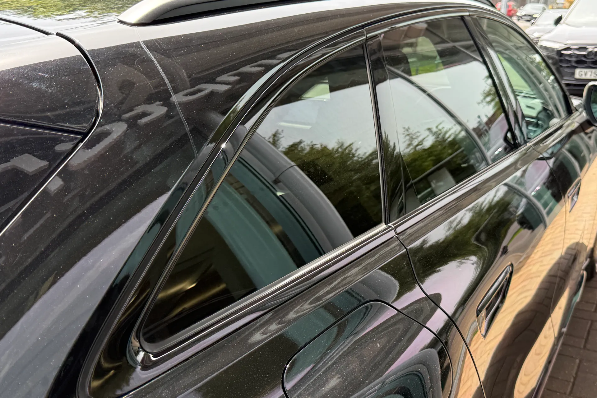 Audi A5 thumbnail image number 32