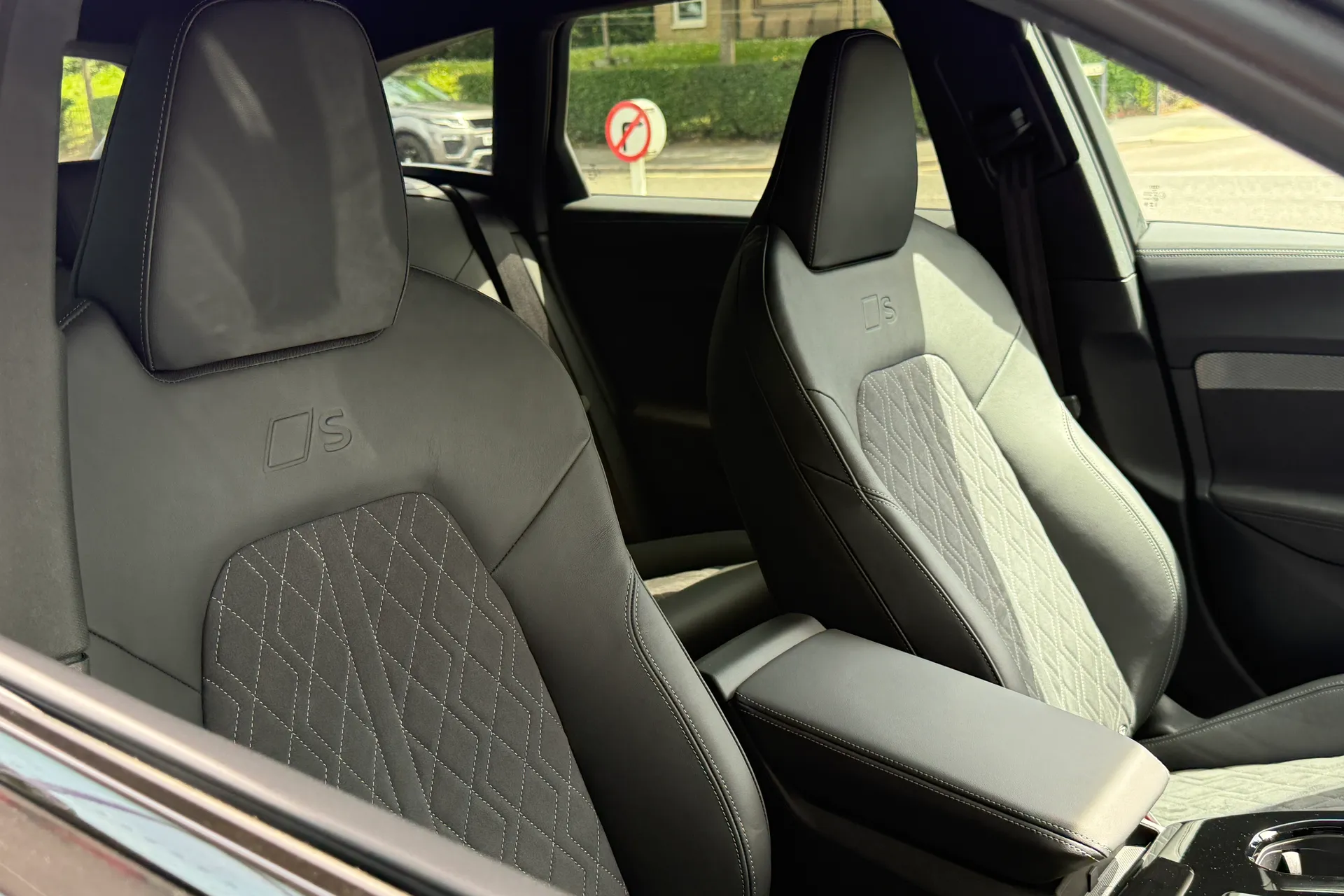 Audi A5 thumbnail image number 29
