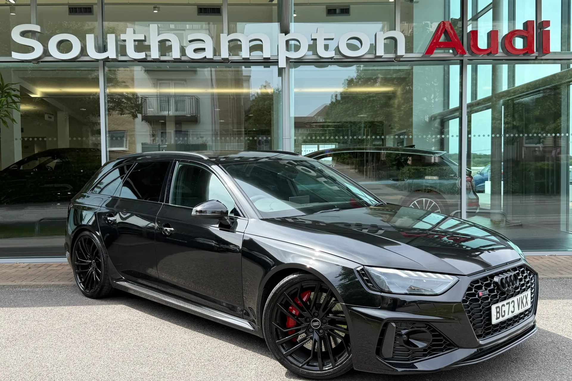 Audi RS4 Avant thumbnail image number 70
