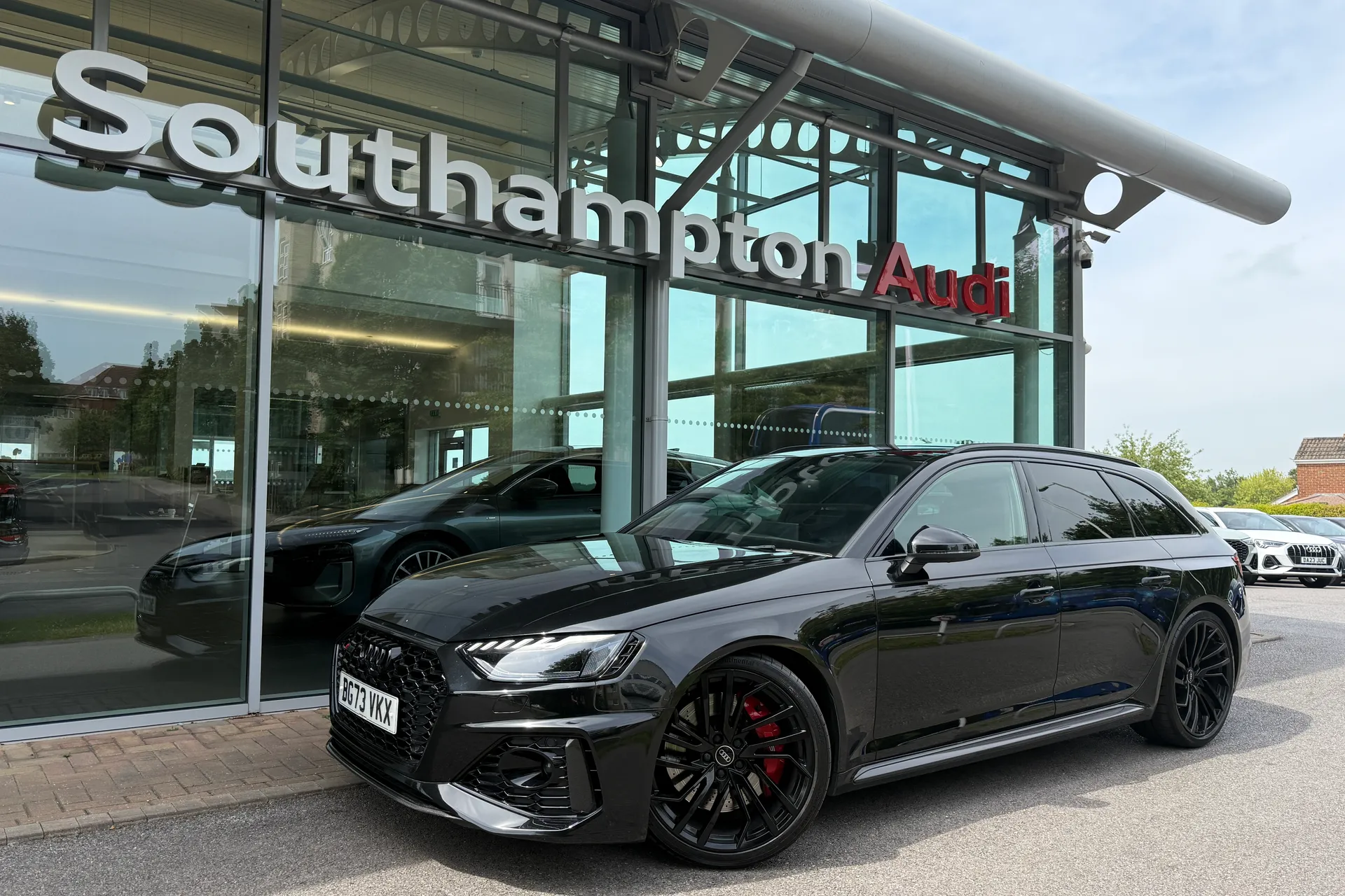 Audi RS4 Avant thumbnail image number 68